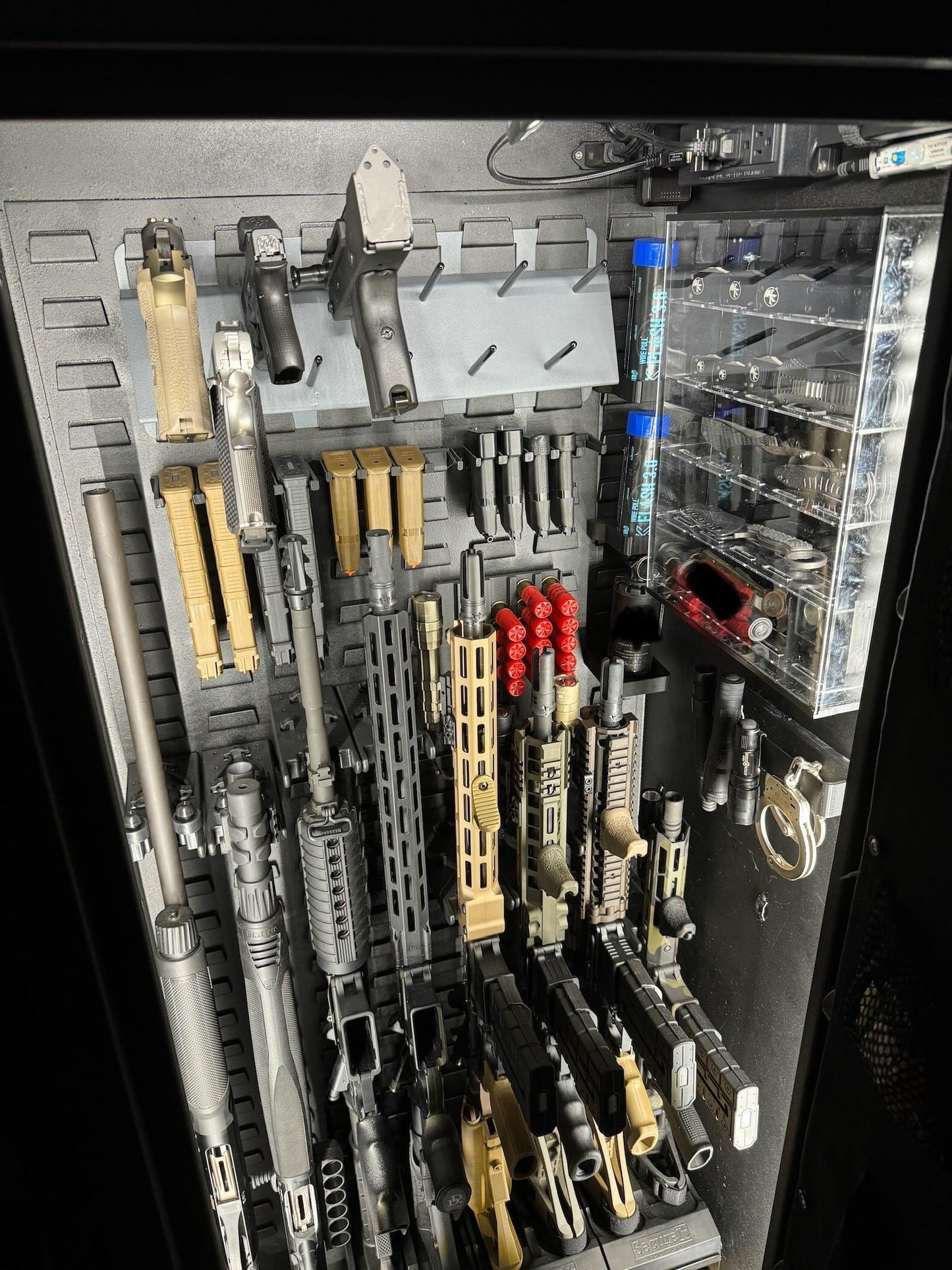 Mount for AR 15 Pmag / TMAG Mags - SecureIt / Akro-Mils | Magazine Holder Storage Rack