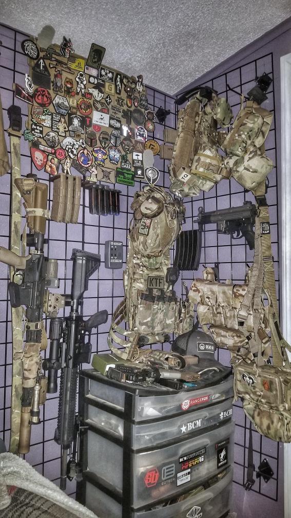 Mount for CZ 75/85/P01/PCR/SP-01/Shadow/Kadet Mags - Gridwall | Magazine Holder Storage Rack