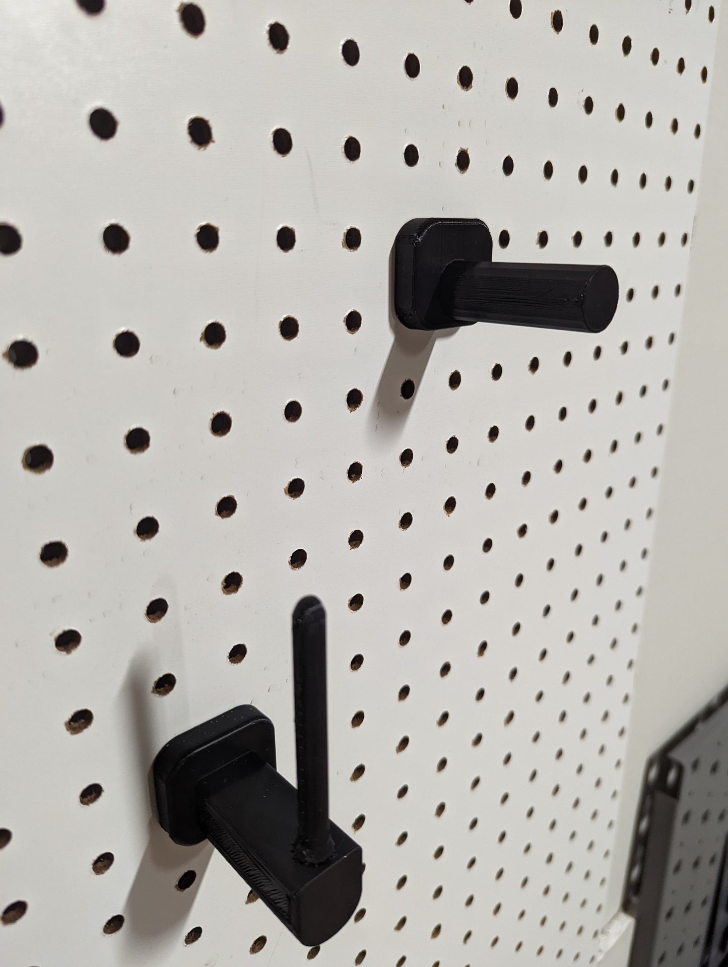 Pistol Support Piece - Pegboard / IKEA Skadis / Wall Control / Vaultek | Handgun Holder Storage Rack