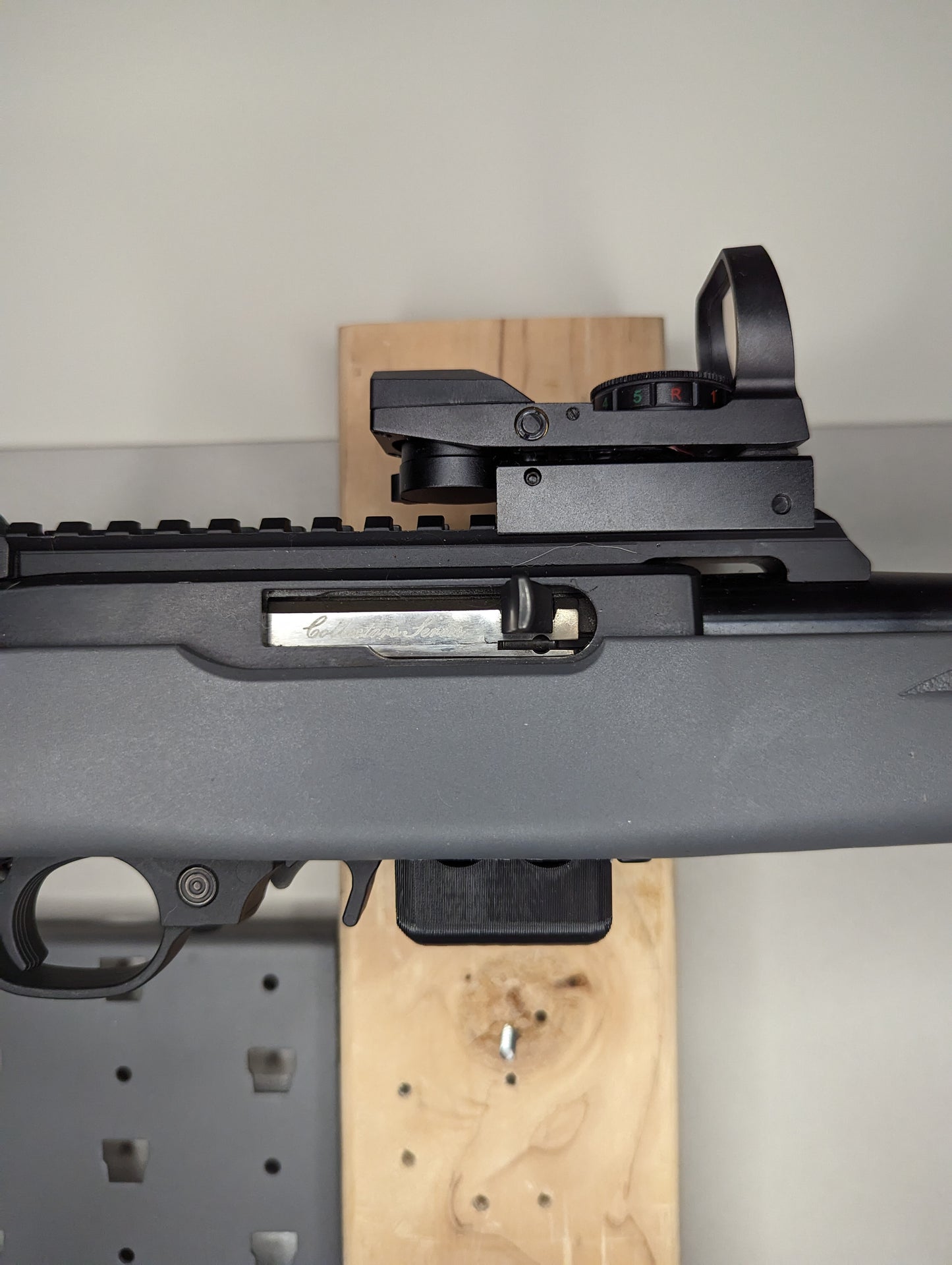 Magwell Mount for Ruger 10/22 - Wall | Rifle Holder Storage Rack