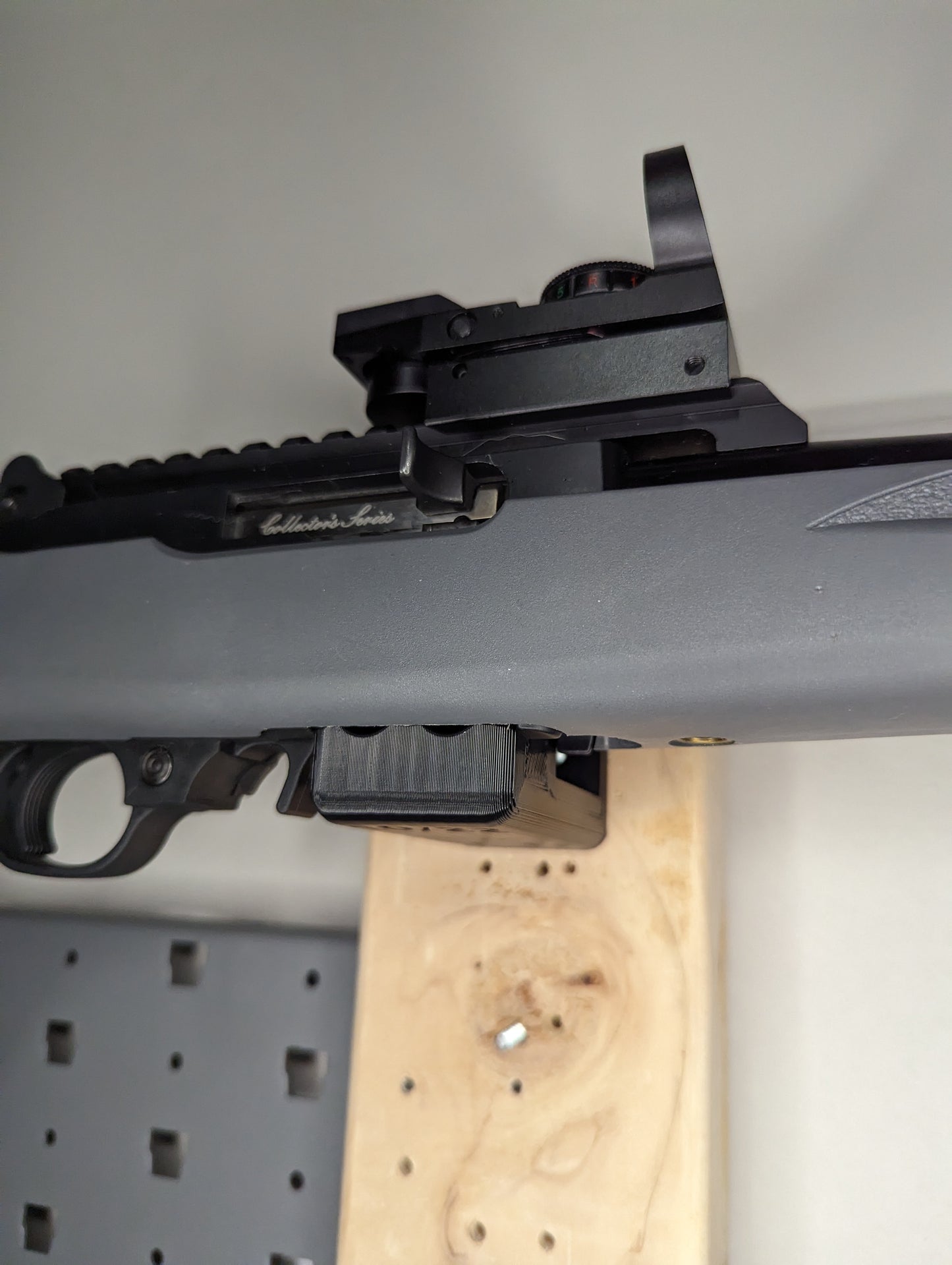 Magwell Mount for Ruger 10/22 - Wall | Rifle Holder Storage Rack