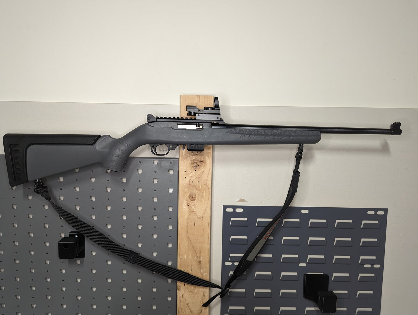 Magwell Mount for Ruger 10/22 - Wall | Rifle Holder Storage Rack