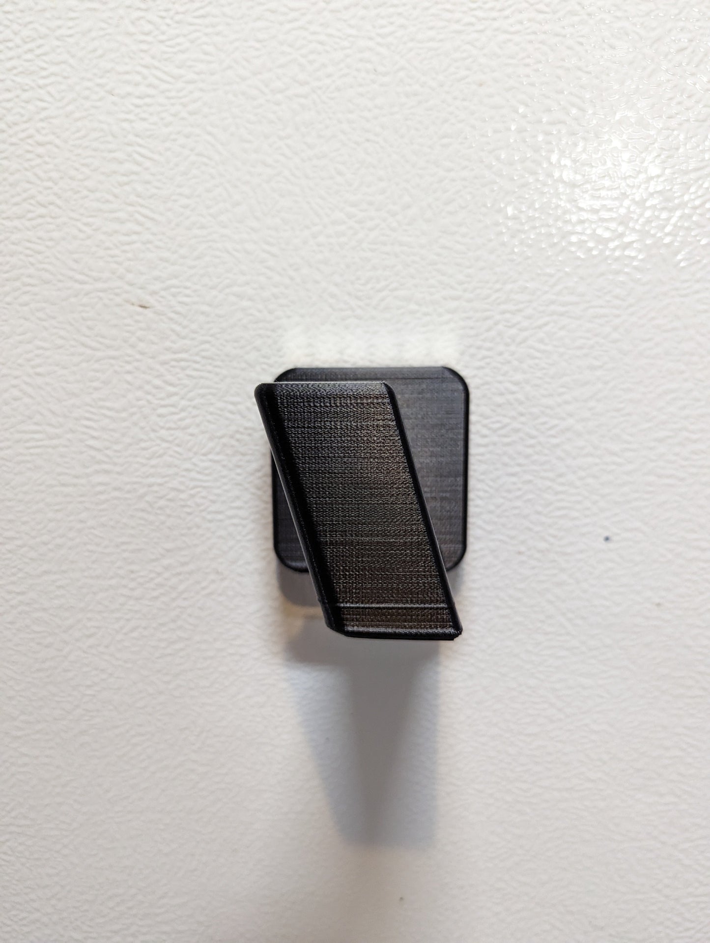 Magwell Mount for S&W M&P 40 - Magnet | Handgun Holder Storage Rack