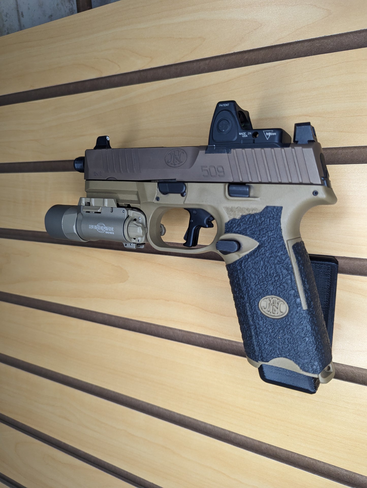 Magwell Mount for FN 509 Series - Slatwall | Handgun Holder Storage Rack