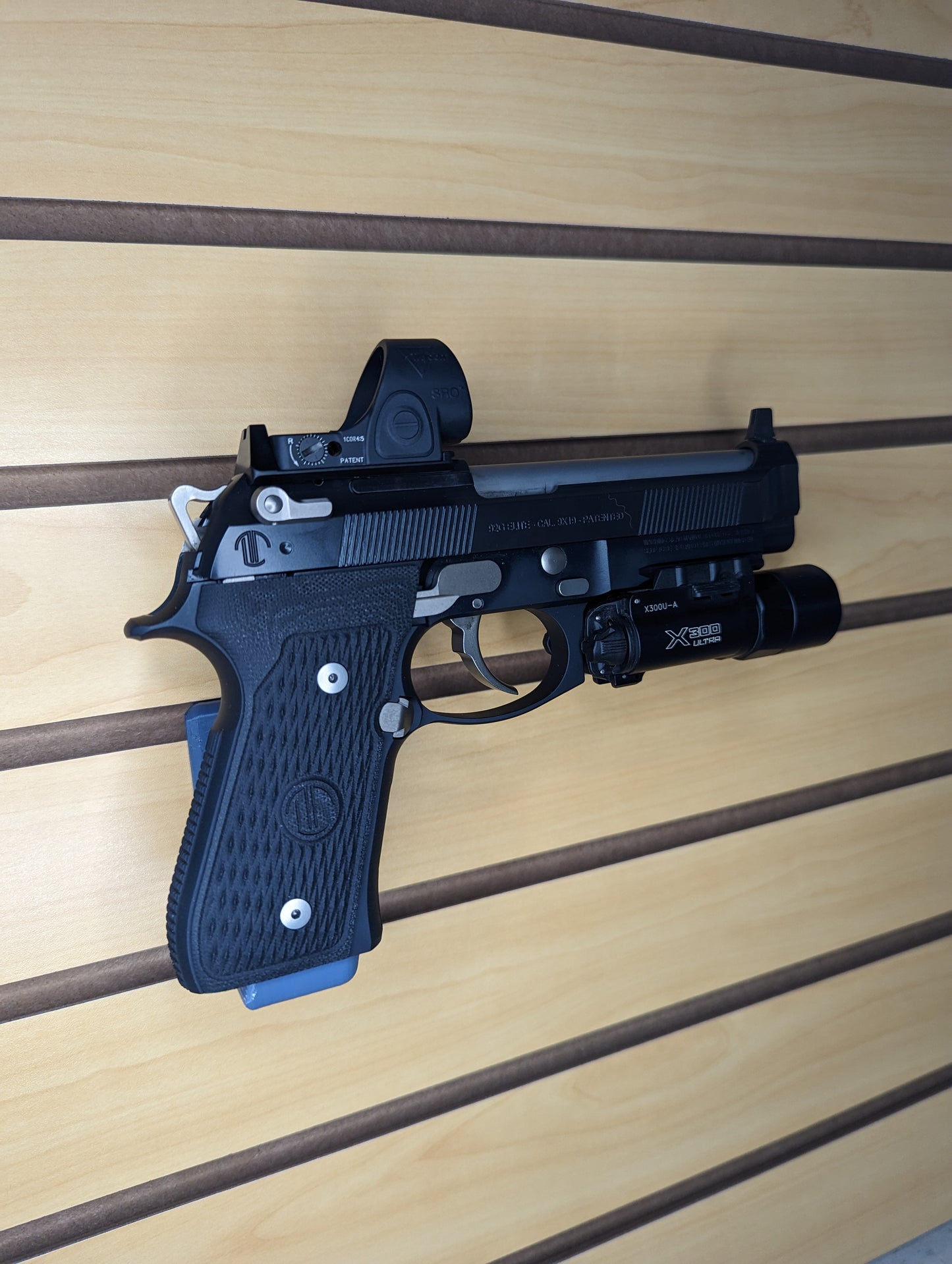 Magwell Mount for Beretta M9 / 92 - Slatwall | Handgun Holder Storage Rack