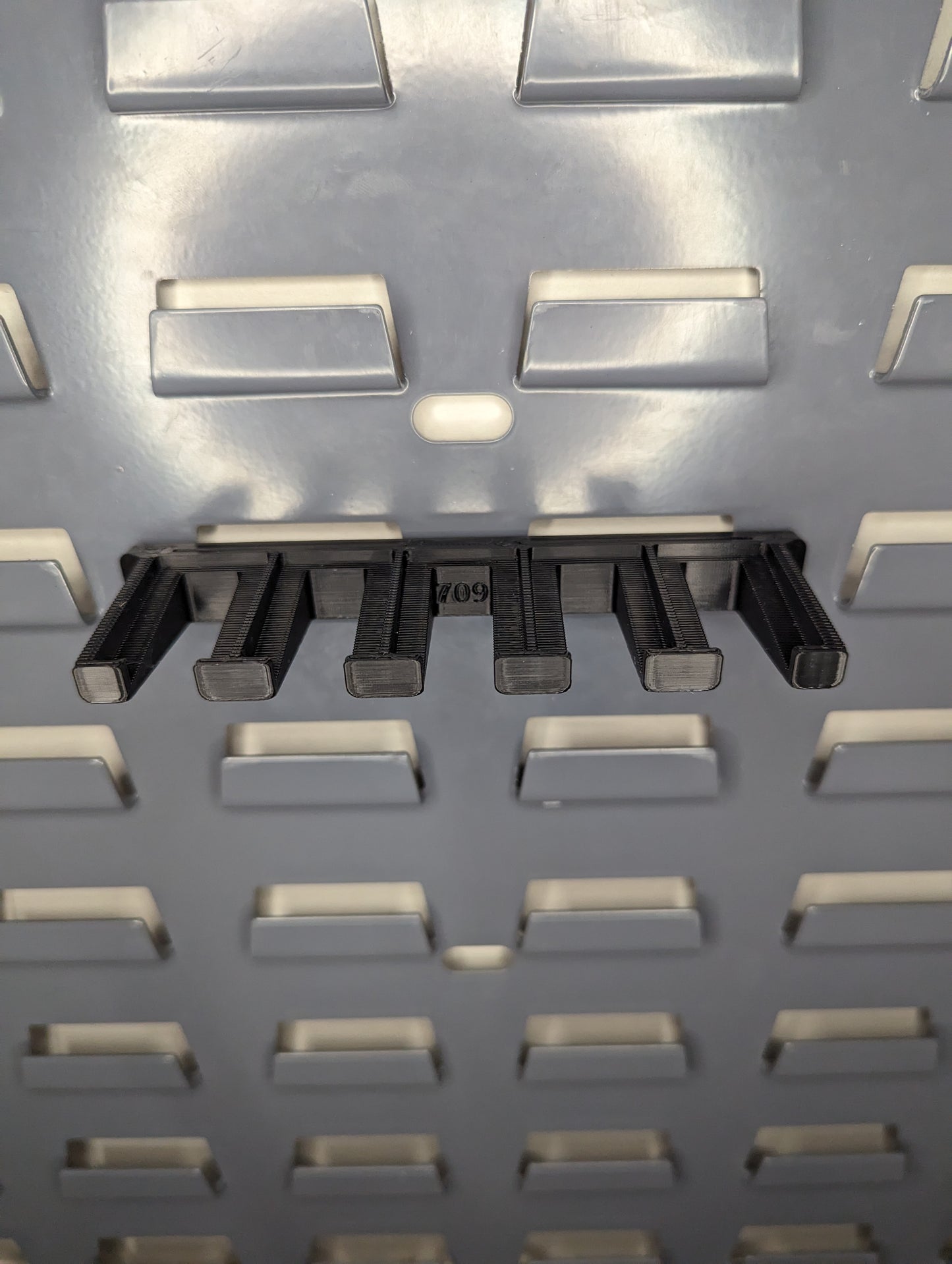 Mount for Taurus PT 709 Mags - SecureIt / Akro-Mils | Magazine Holder Storage Rack