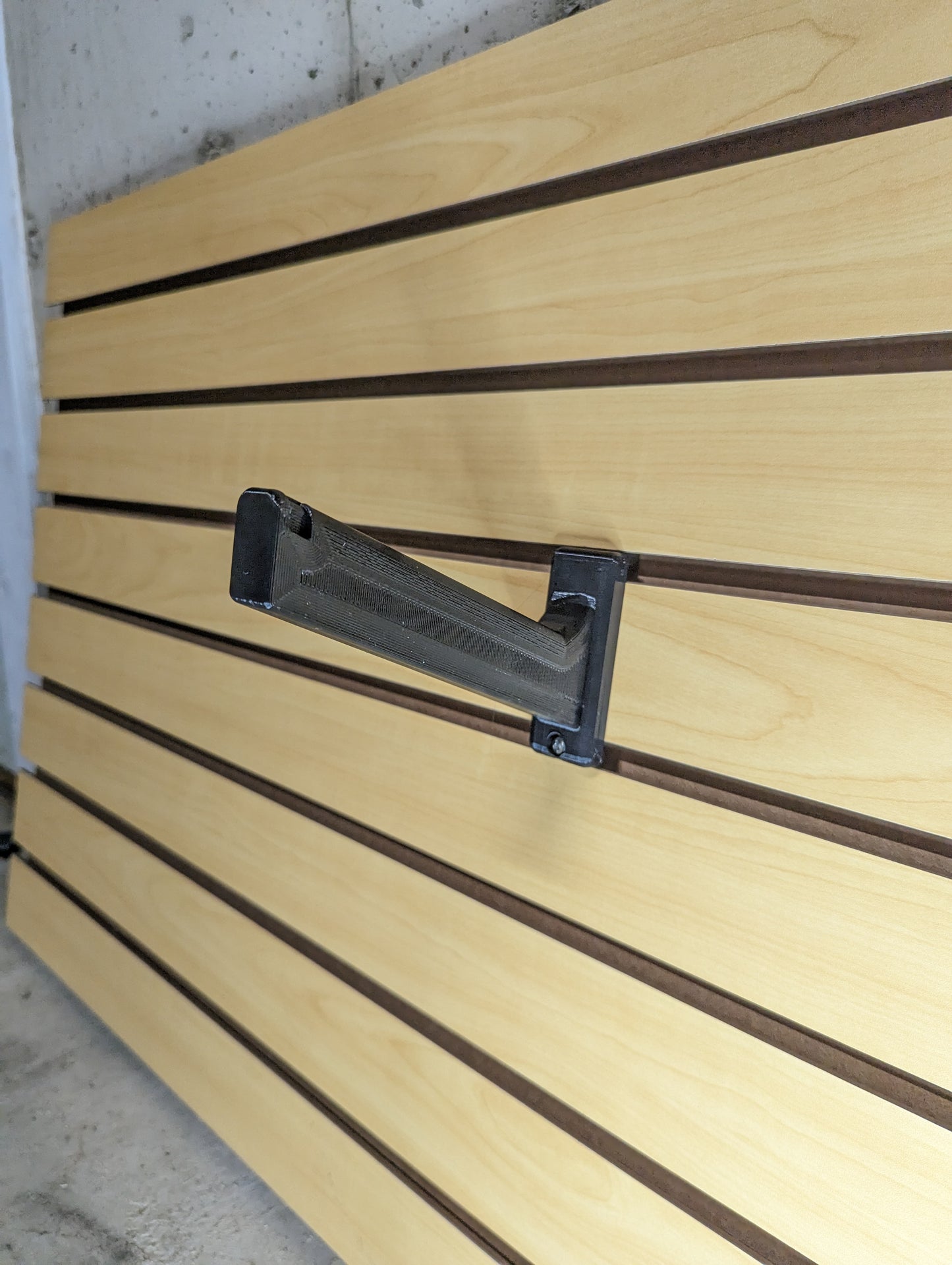 Inline Vertical Magwell Mount for Glock 9mm/40/357 - Slatwall | Rifle Holder Storage Rack