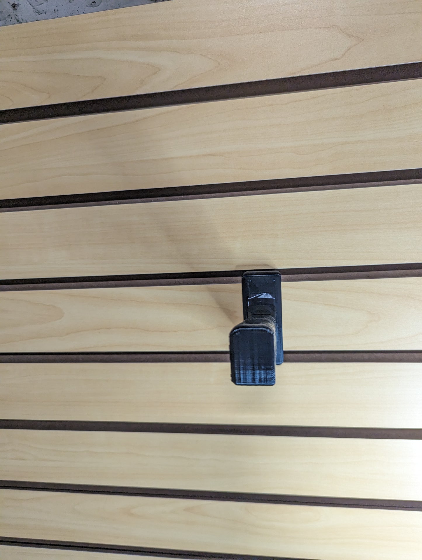 Inline Vertical Magwell Mount for Glock 9mm/40/357 - Slatwall | Rifle Holder Storage Rack