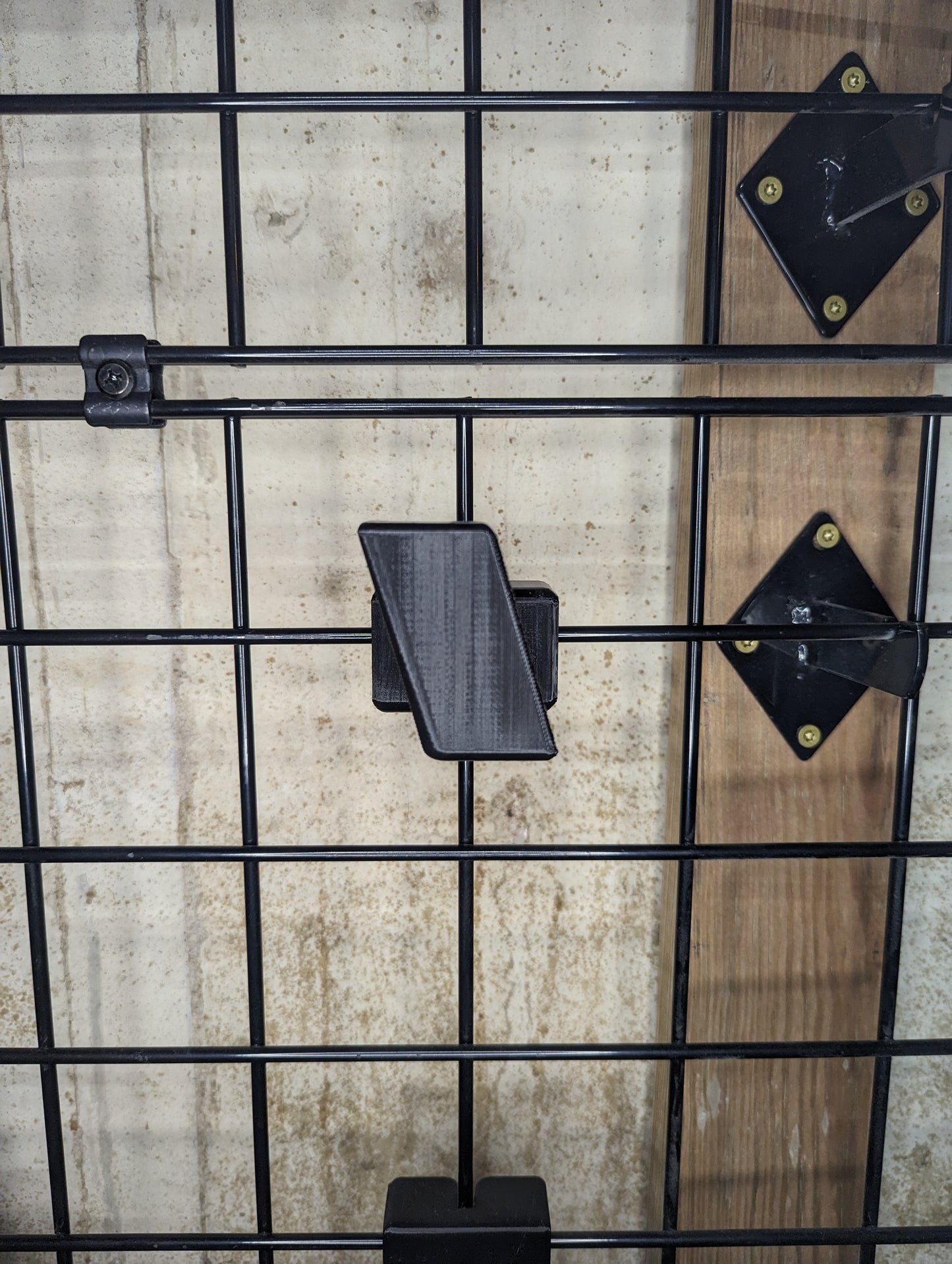 Magwell Mount for FNX 45 Tactical - Gridwall | Handgun Holder Storage Rack