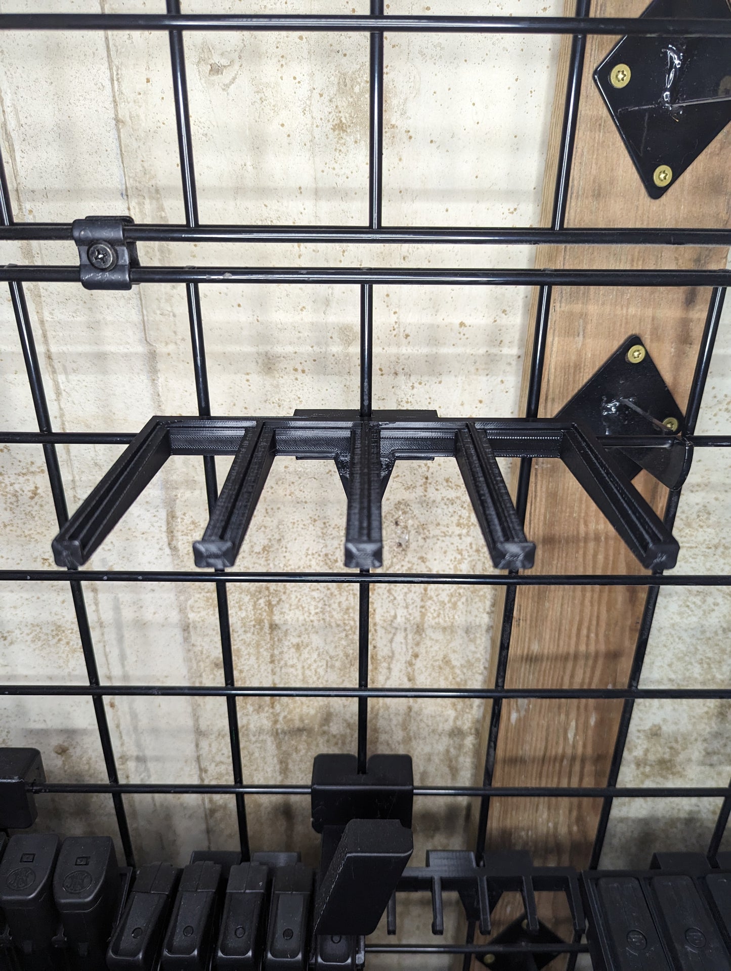 Mount for Barrett MRAD Mags - Gridwall | Magazine Holder Storage Rack