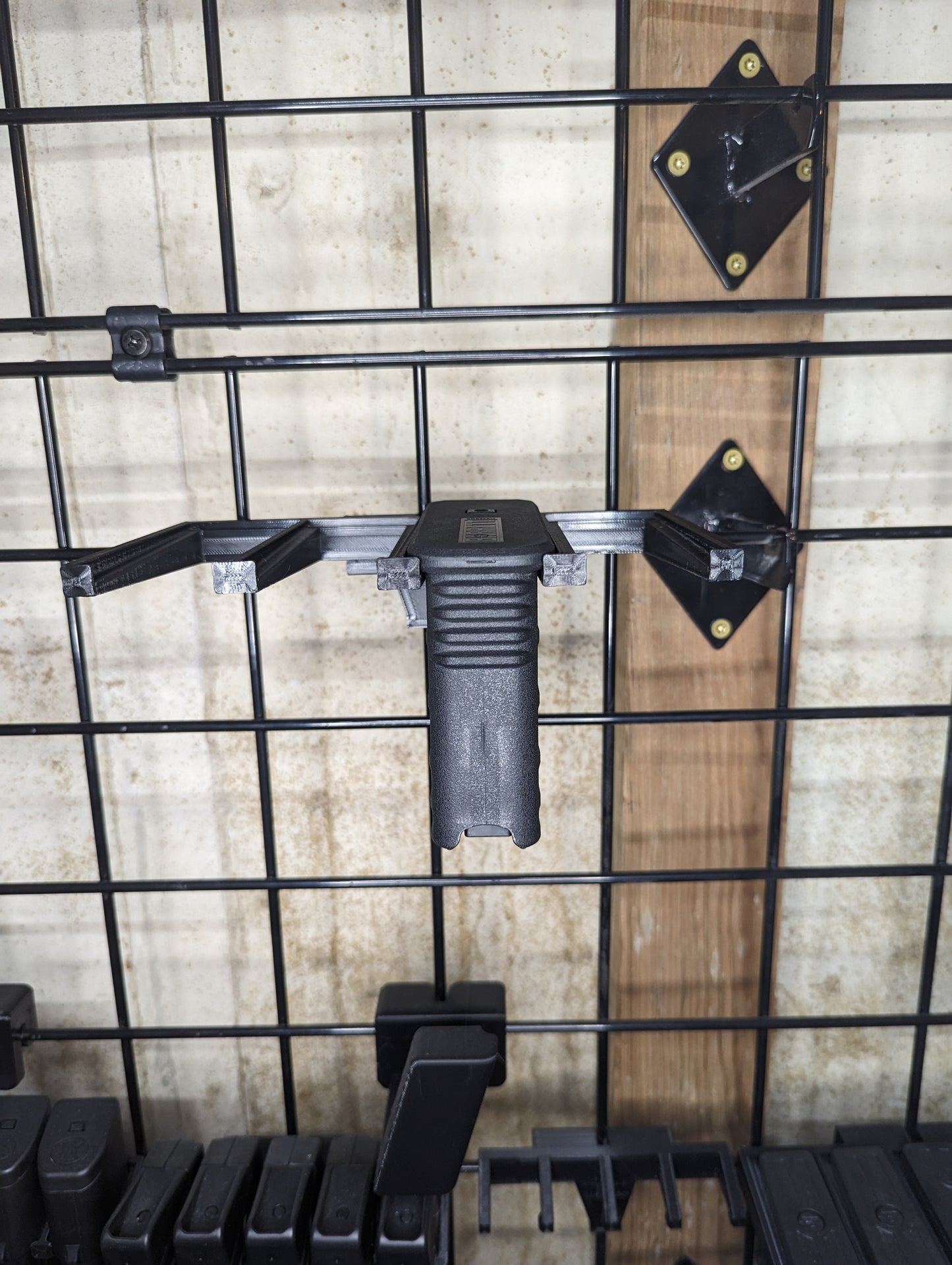 Mount for Barrett MRAD Mags - Gridwall | Magazine Holder Storage Rack