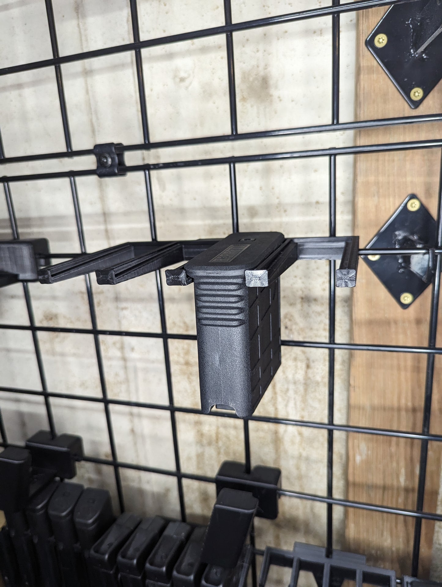 Mount for Barrett MRAD Mags - Gridwall | Magazine Holder Storage Rack