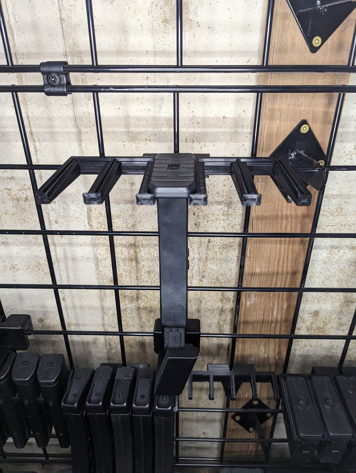Mount for Rock Island VR 12 Gauge Mags - Gridwall | Magazine Holder Storage Rack