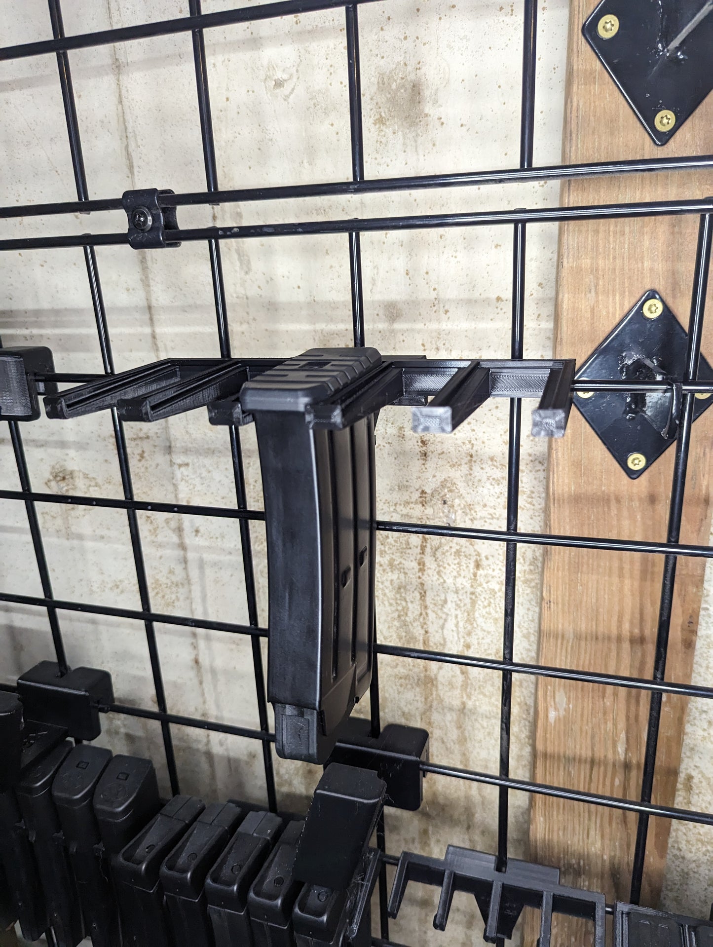 Mount for Rock Island VR 12 Gauge Mags - Gridwall | Magazine Holder Storage Rack