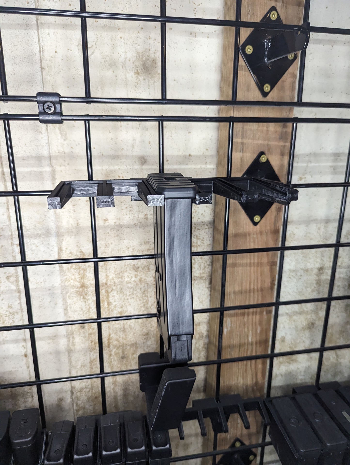 Mount for Rock Island VR 12 Gauge Mags - Gridwall | Magazine Holder Storage Rack