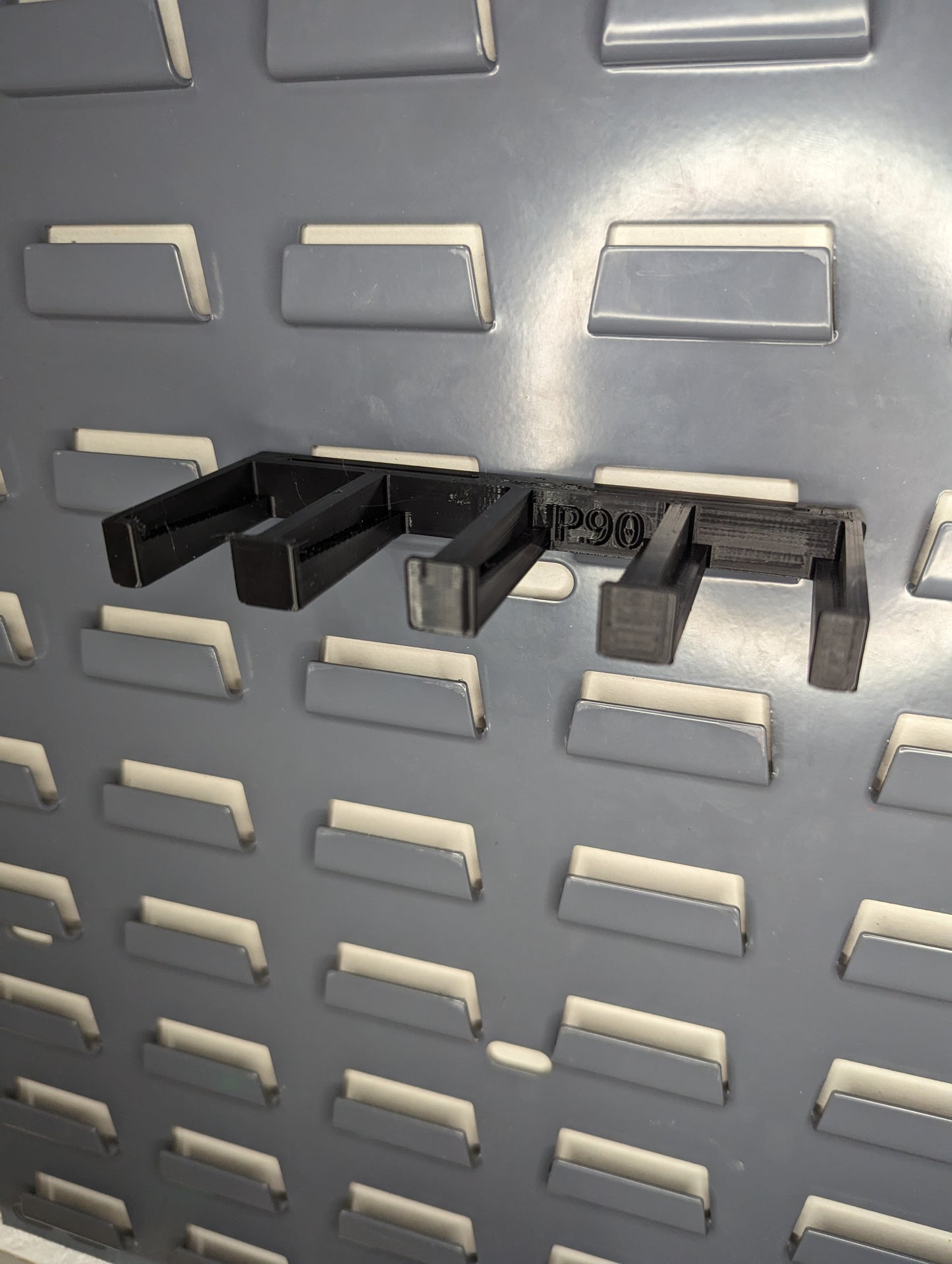 Mount for FN P90/PS90 Mags - SecureIt / Akro-Mils | Magazine Holder Storage Rack
