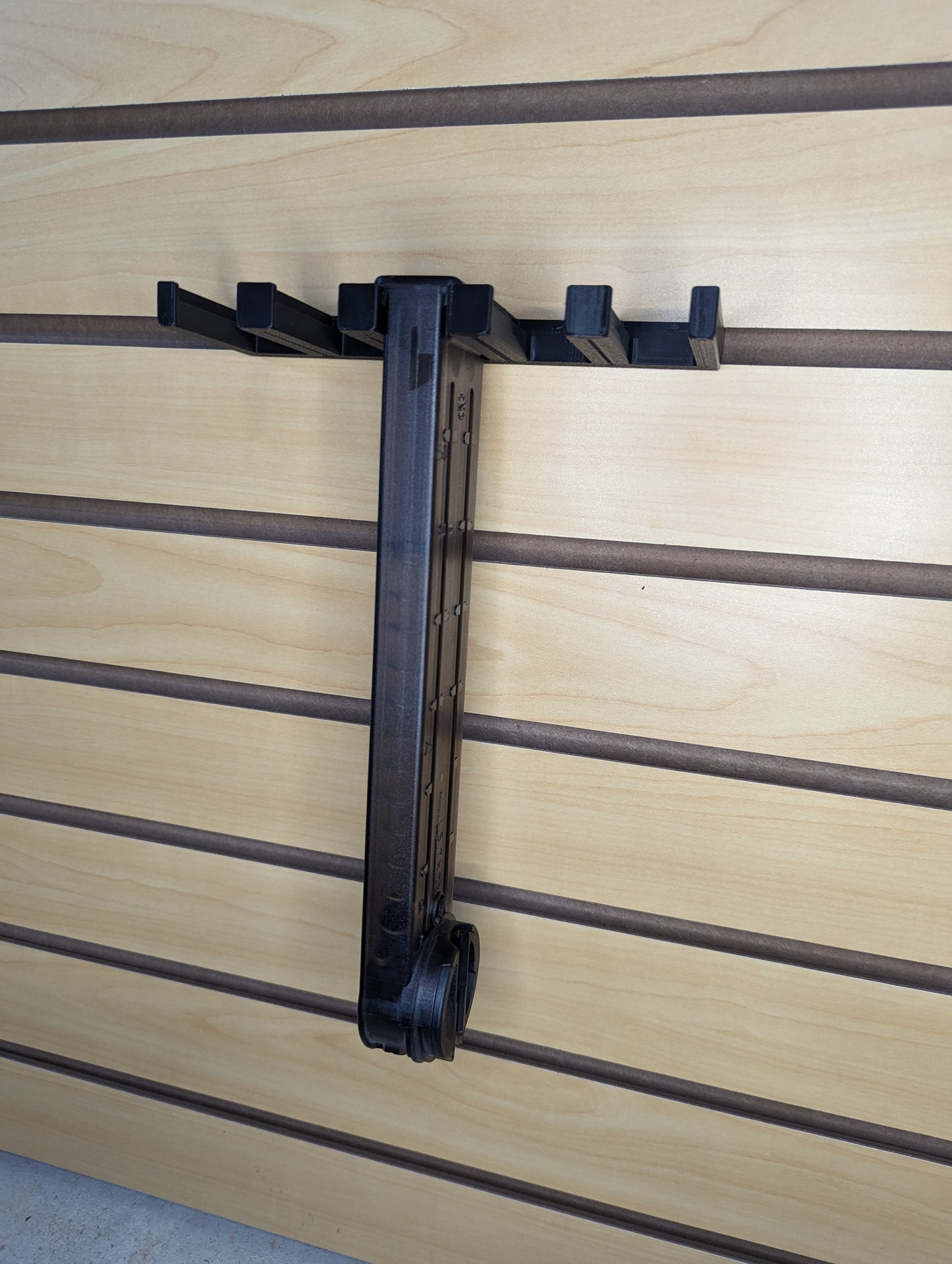 Mount for FN P90/PS90 Mags - Slatwall | Magazine Holder Storage Rack