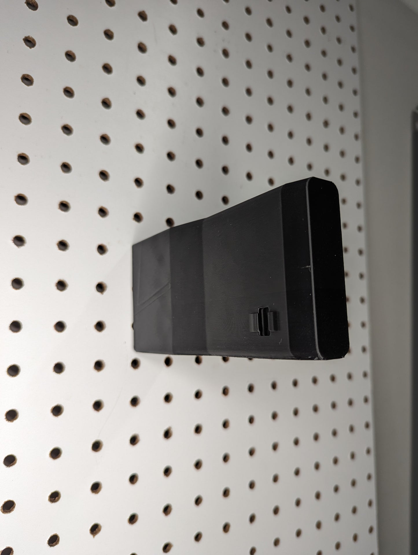 AR 10 Inline Vertical Magwell Mount - Pegboard / IKEA Skadis / Wall Control / Vaultek | Rifle Holder Storage Rack