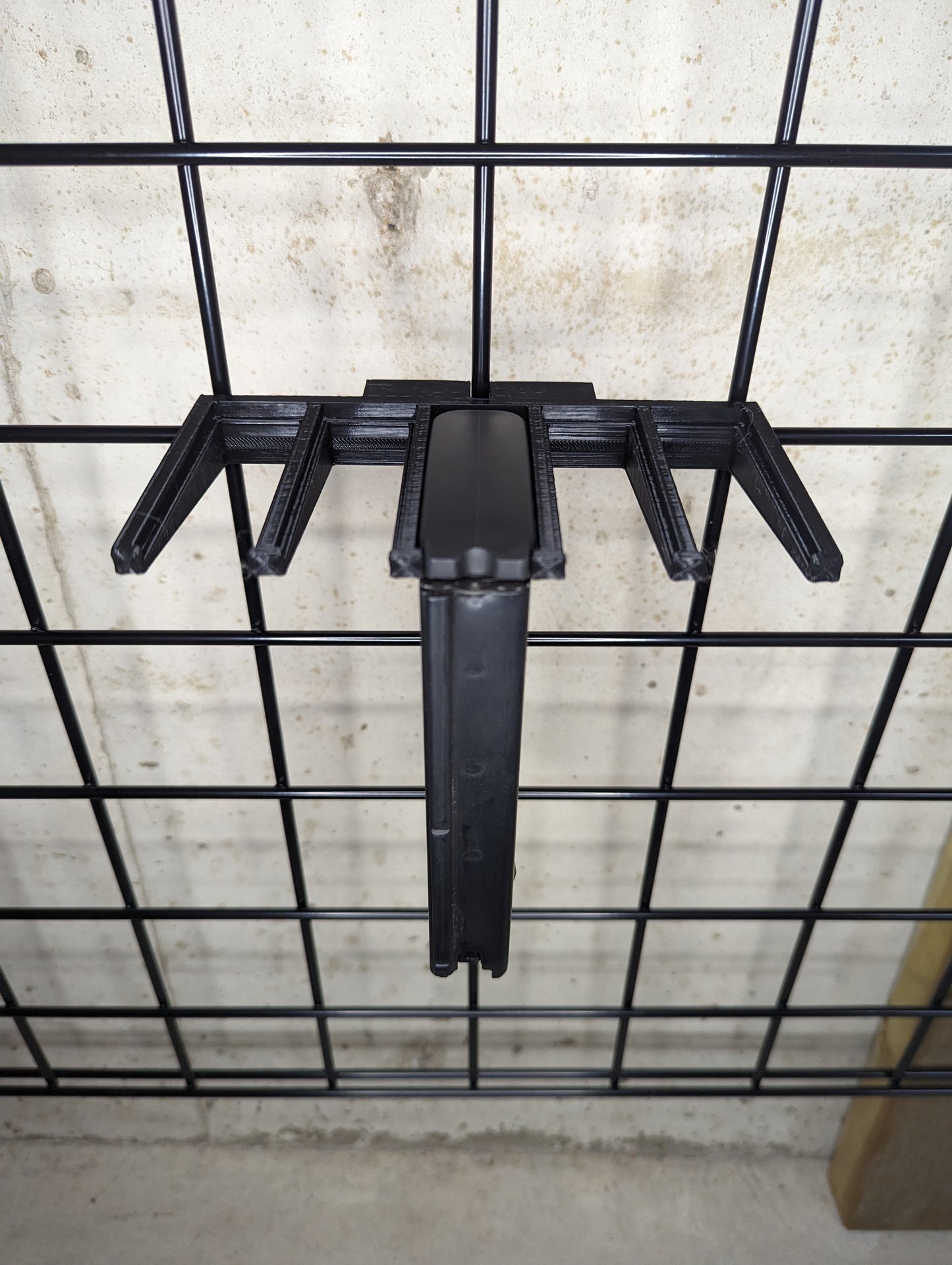 Mount for FN SCAR 17 762 Mags - Gridwall | Magazine Holder Storage Rack