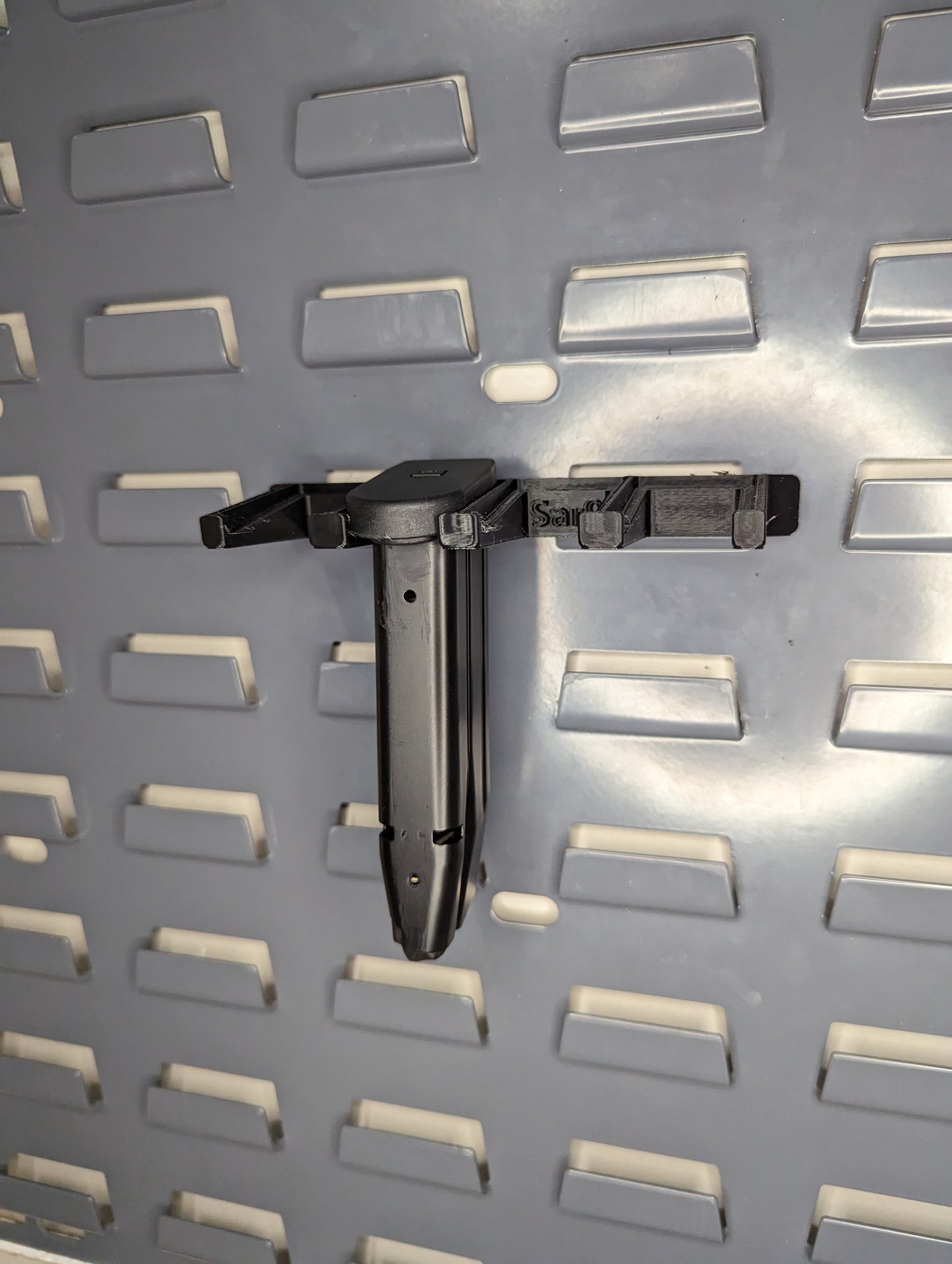 Mount for SAR9 Mags - SecureIt / Akro-Mils | Magazine Holder Storage Rack