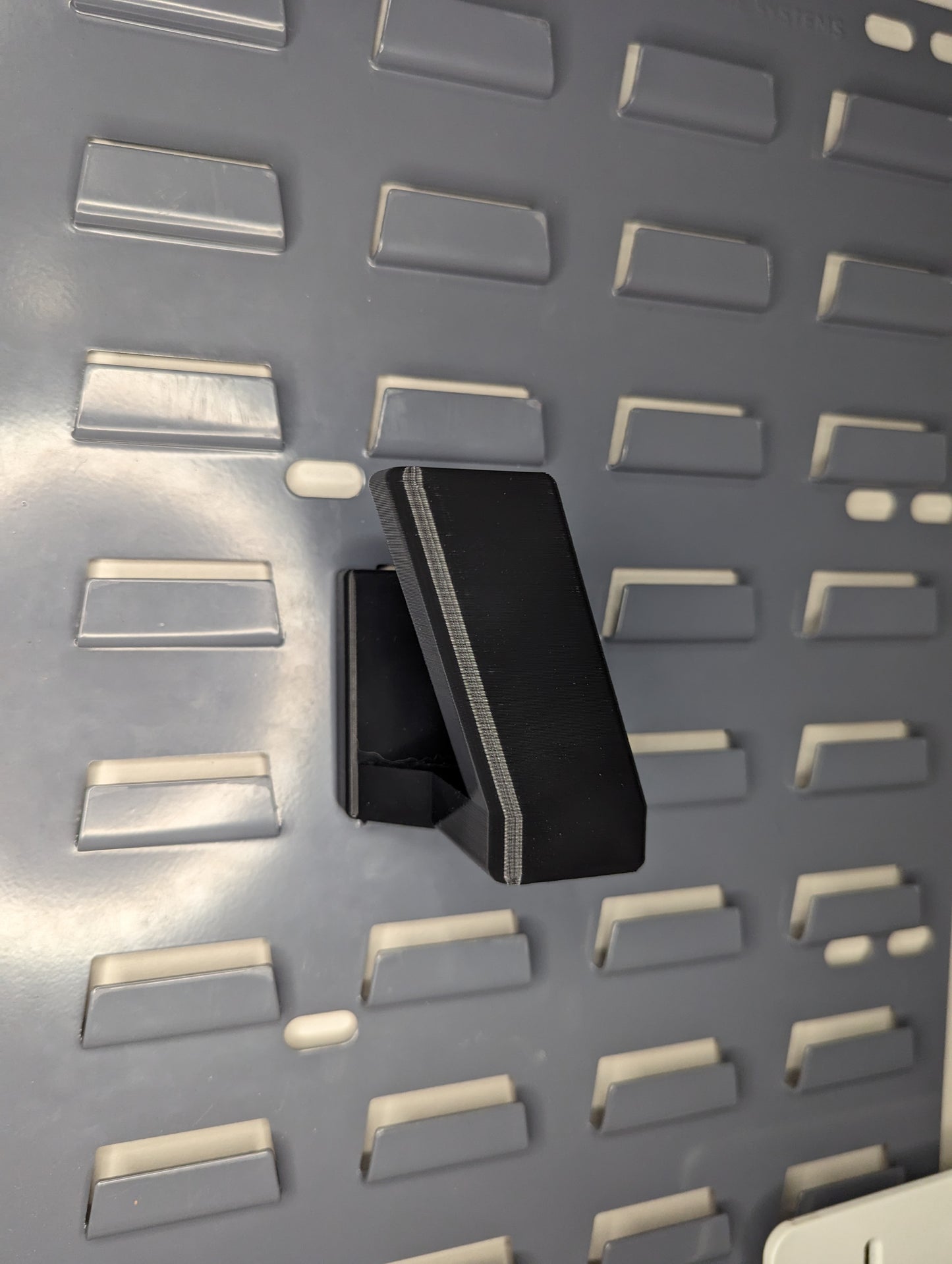 Magwell Mount for 2011 - SecureIt / Akro-Mils | Handgun Holder Storage Rack