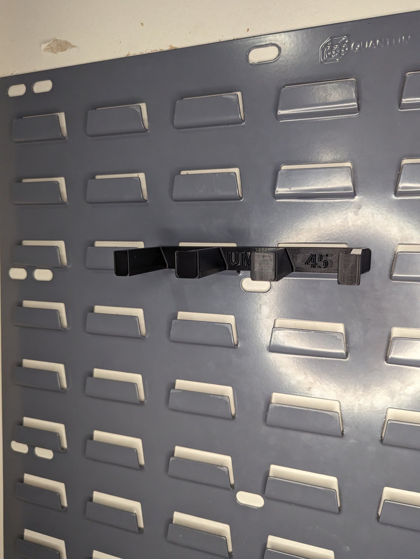Mount for HK UMP 45 Mags - SecureIt / Akro-Mils | Magazine Holder Storage Rack