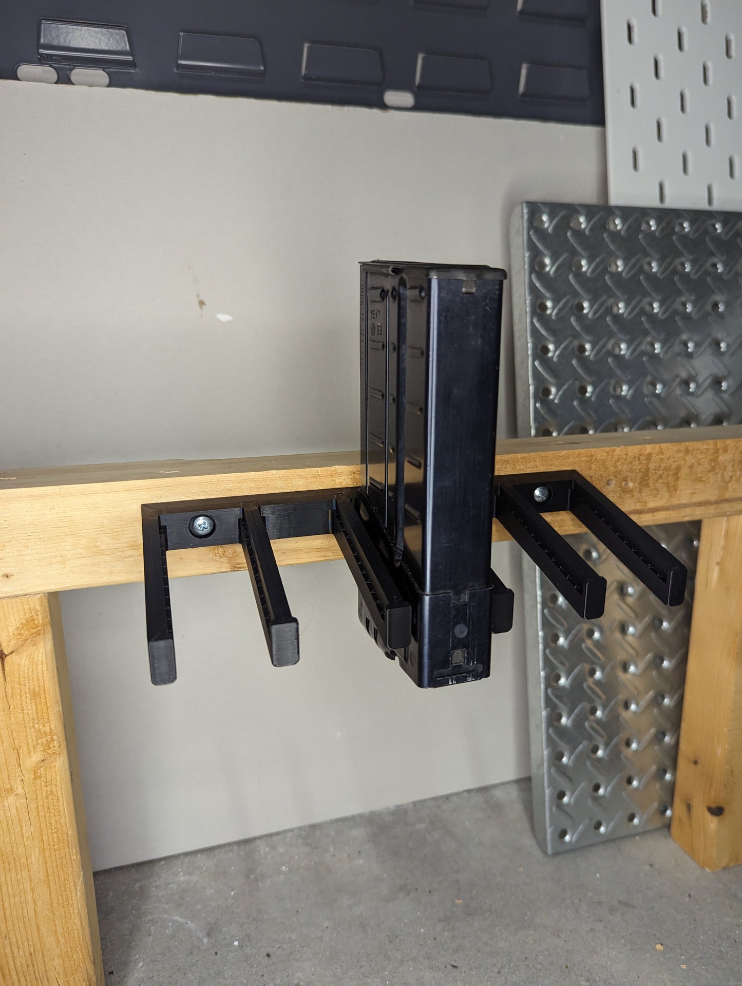 Mount for HK 91 / G3 Mags - Wall | Magazine Holder Storage Rack