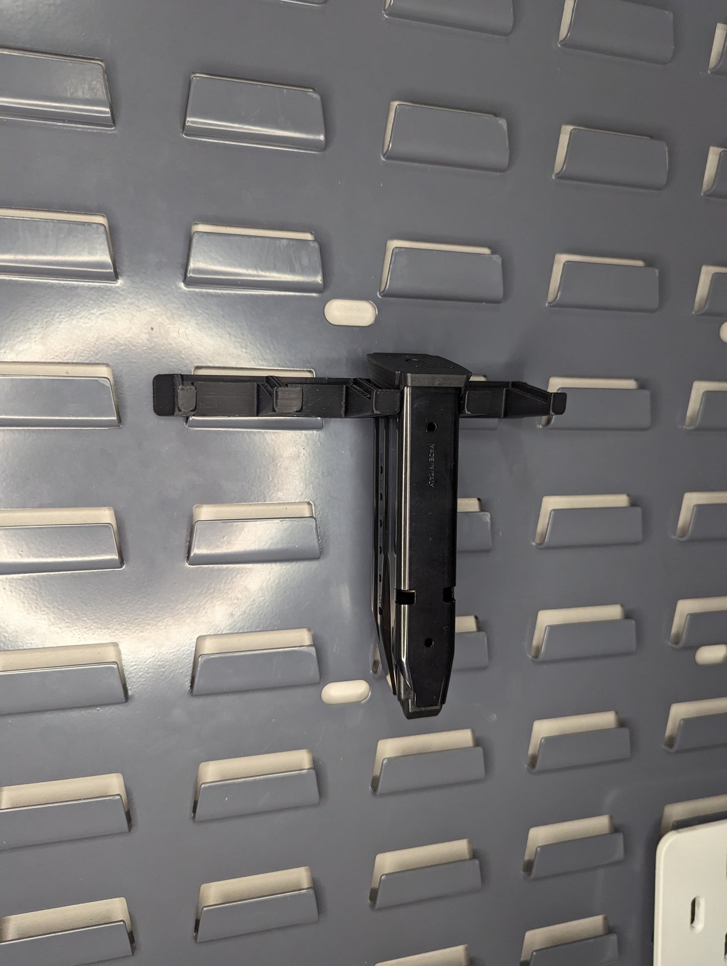 Mount for Walther PPX Mags - SecureIt / Akro-Mils | Magazine Holder Storage Rack