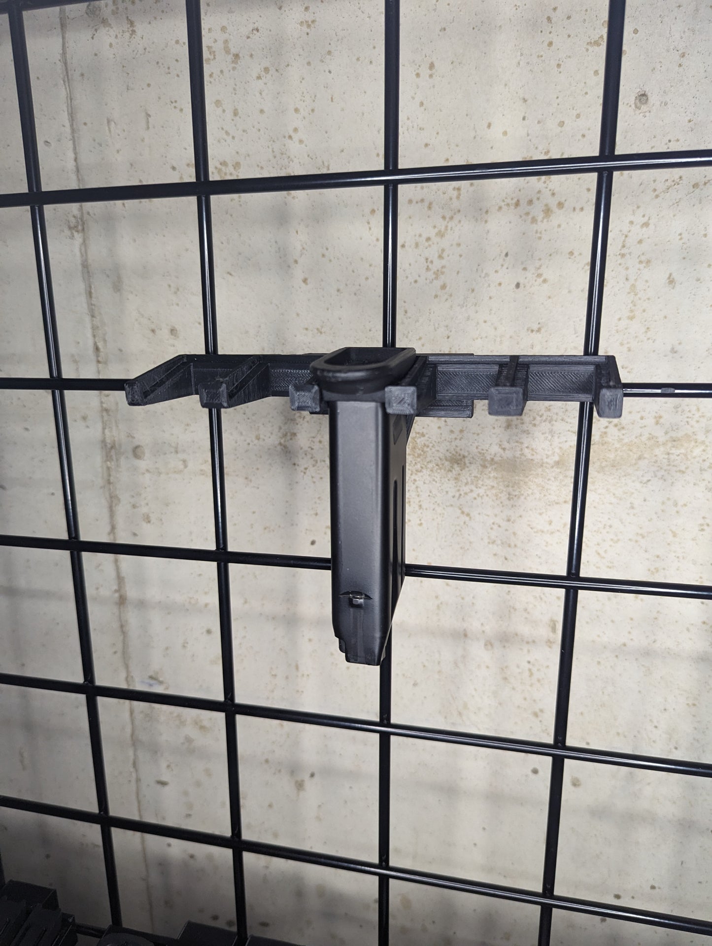 Mount for HK USP 9 Compact Mags - Gridwall | Magazine Holder Storage Rack