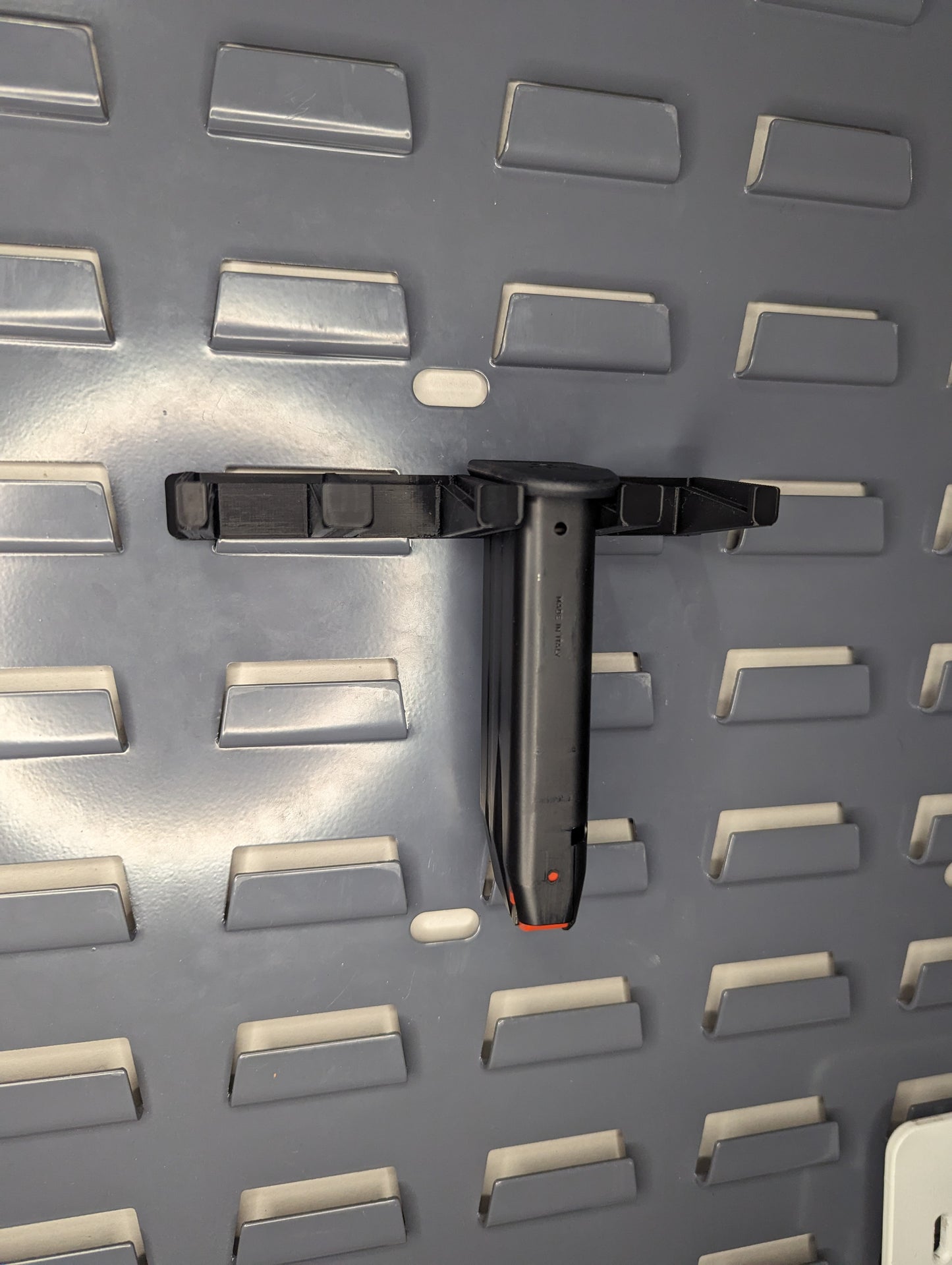 Mount for Walther PPQ Mags - SecureIt / Akro-Mils | Magazine Holder Storage Rack