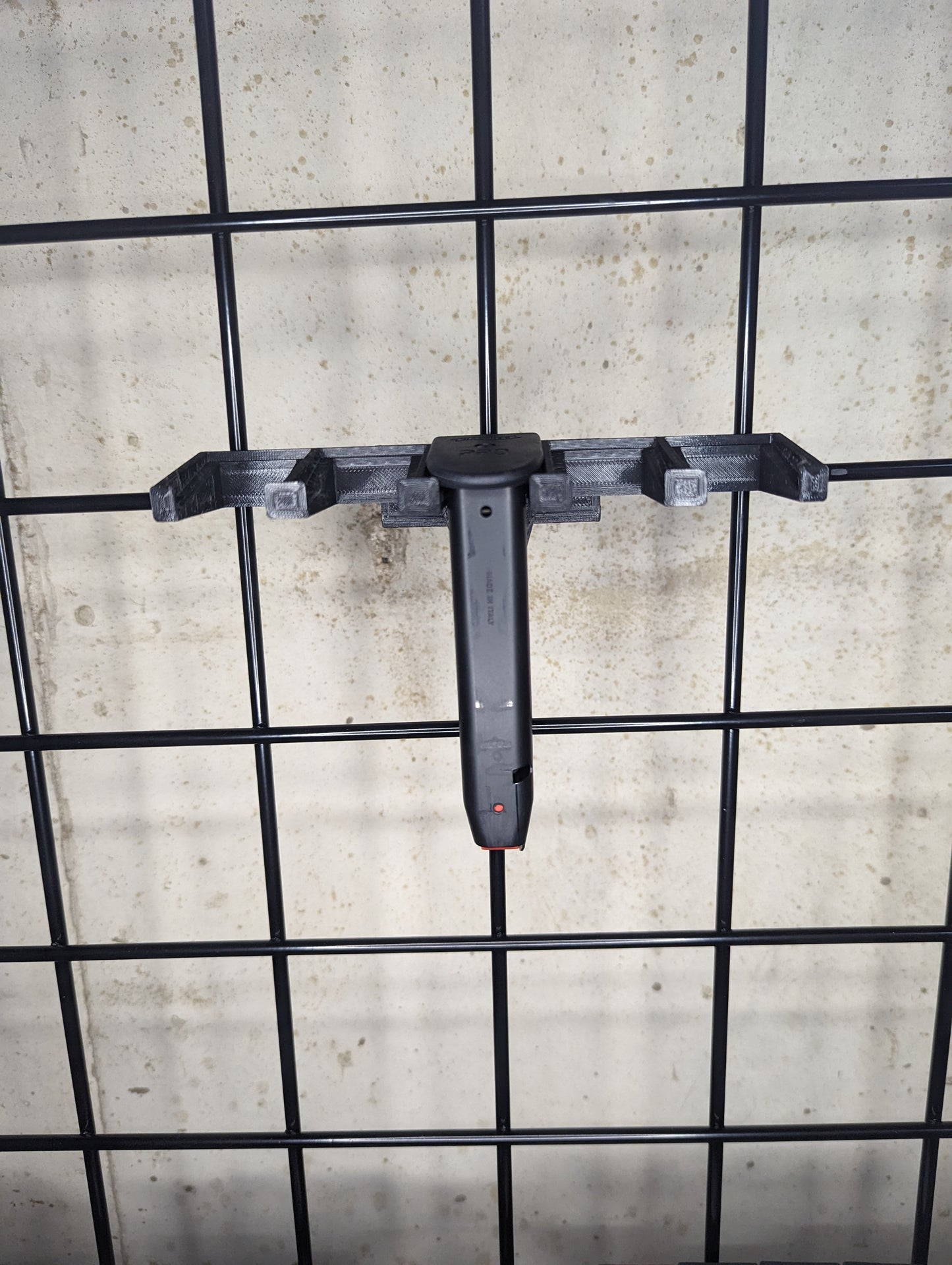 Mount for Walther PPQ Mags - Gridwall | Magazine Holder Storage Rack