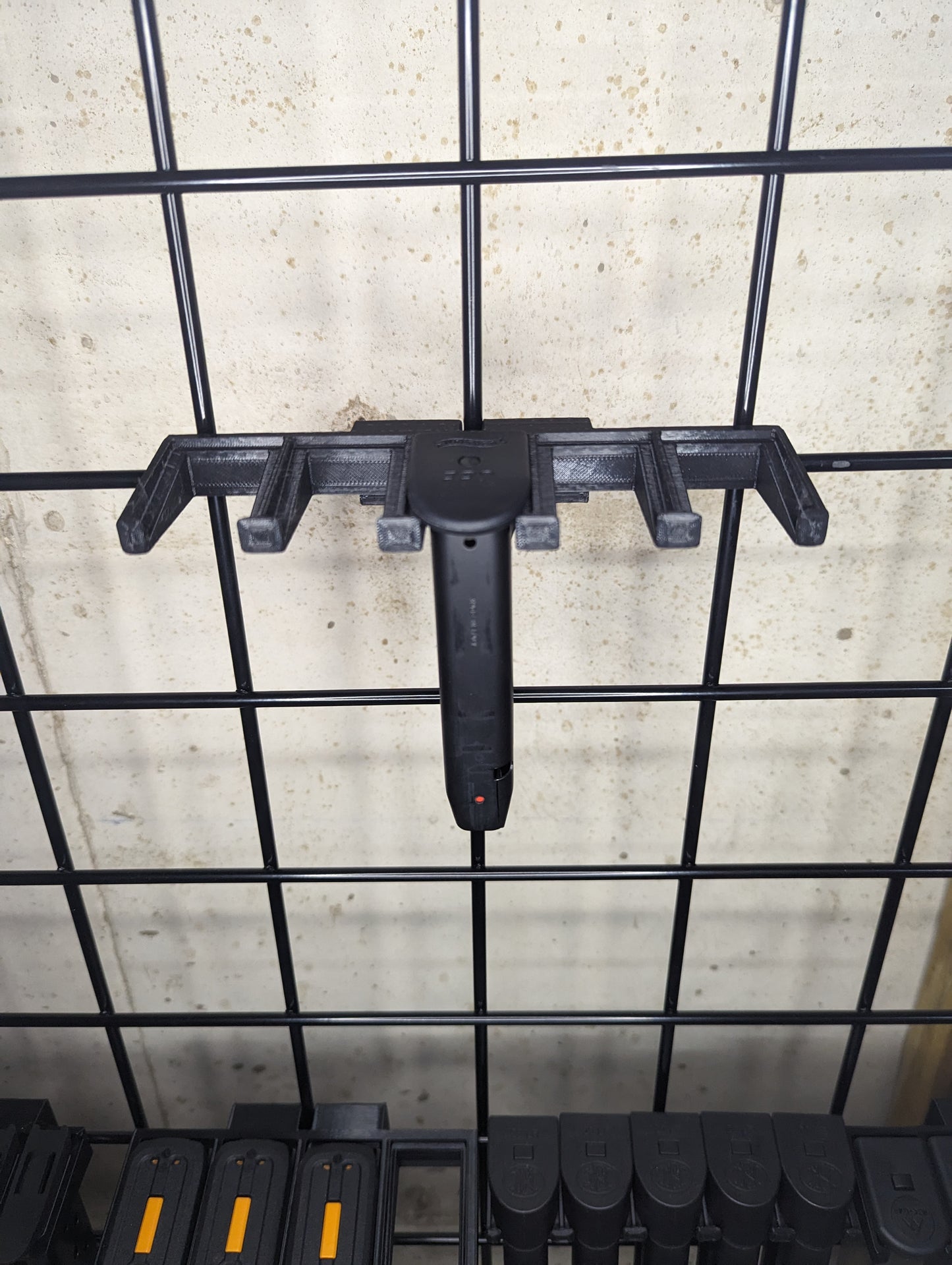 Mount for Walther PPQ Mags - Gridwall | Magazine Holder Storage Rack