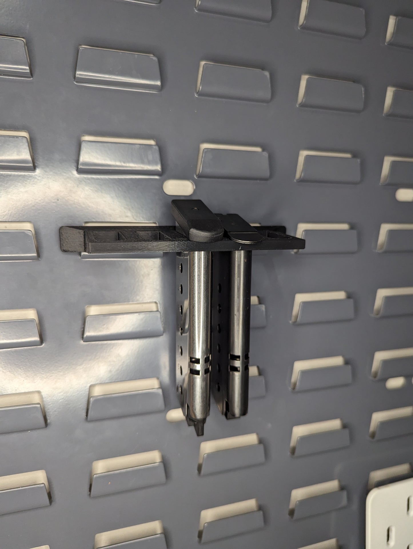 Mount for Sig P220 Mags - SecureIt / Akro-Mils | Magazine Holder Storage Rack