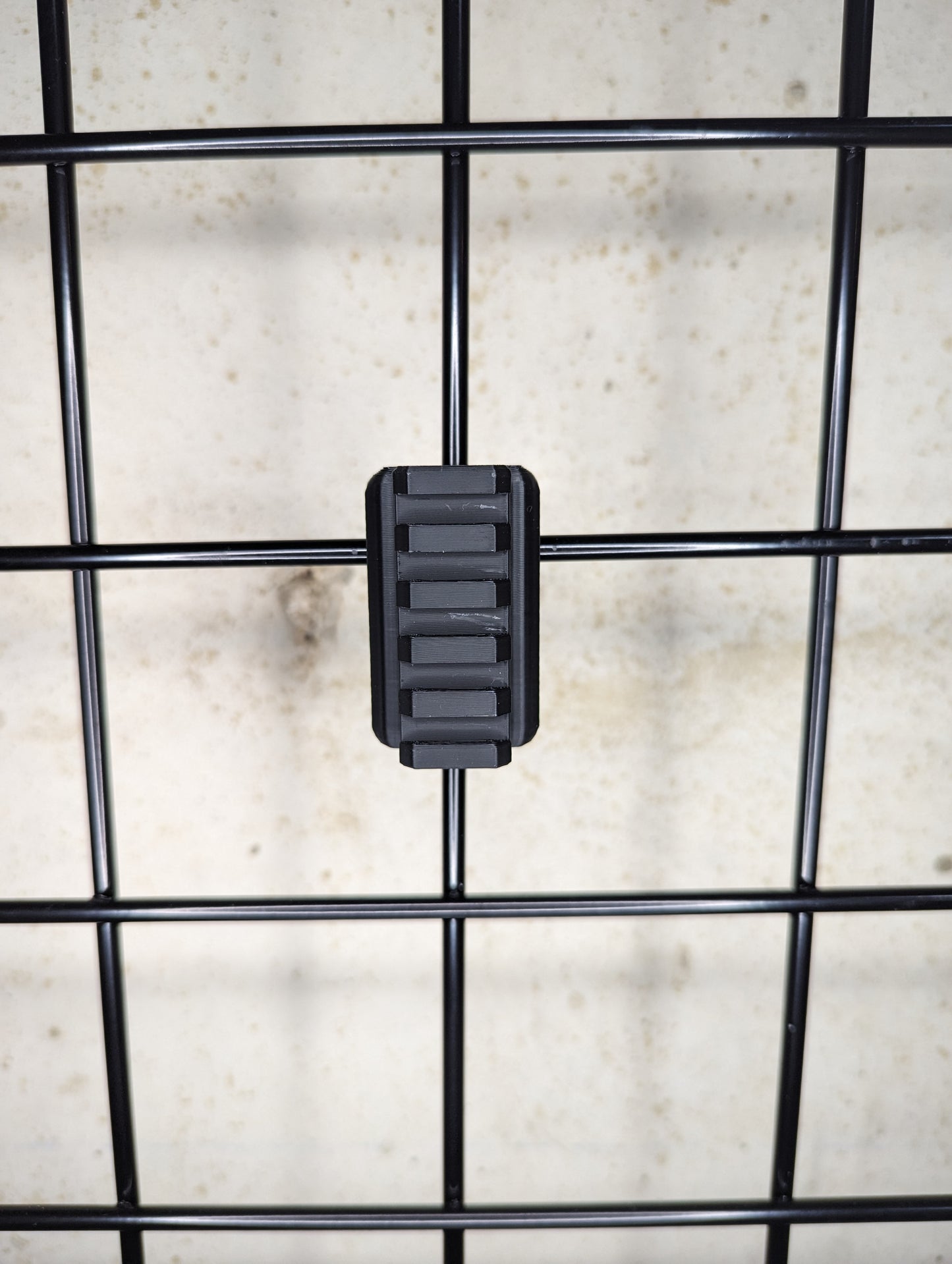 Picatinny Accessory Rail Mount Vertical - Gridwall | Gear Holder Storage Rack