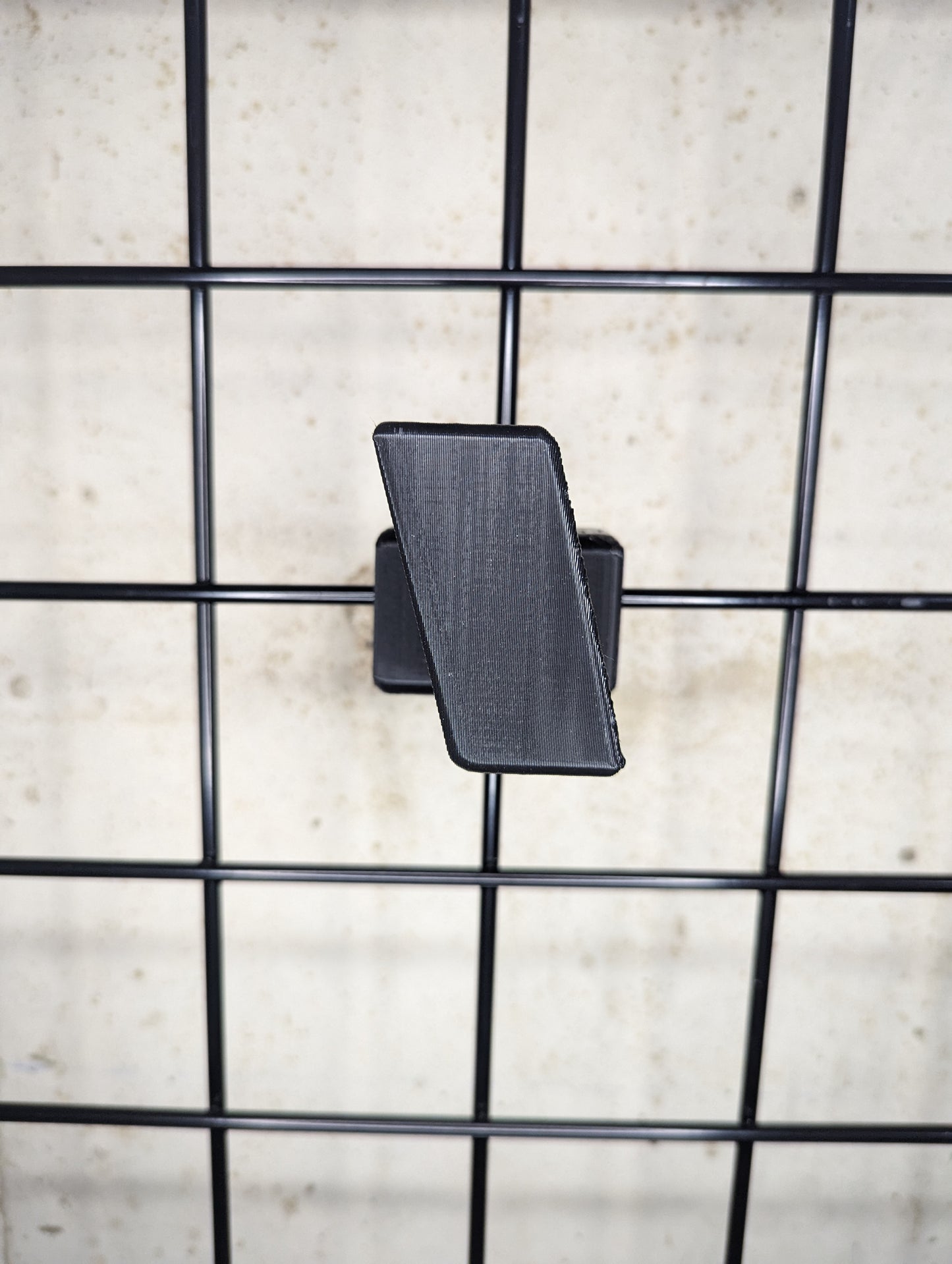 Magwell Mount for HK USP 9 - Gridwall | Handgun Holder Storage Rack