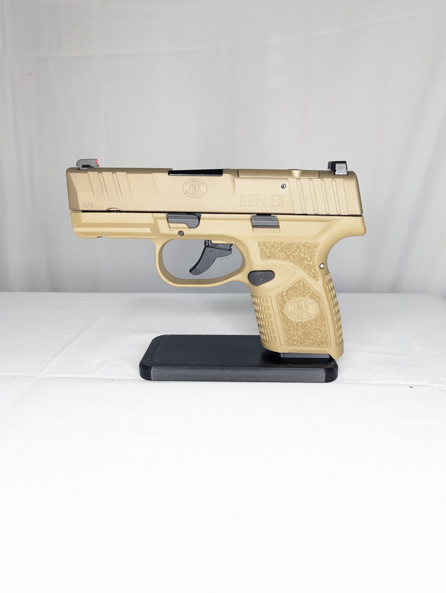 Display Stand for FN Reflex | Handgun Holder Storage Rack