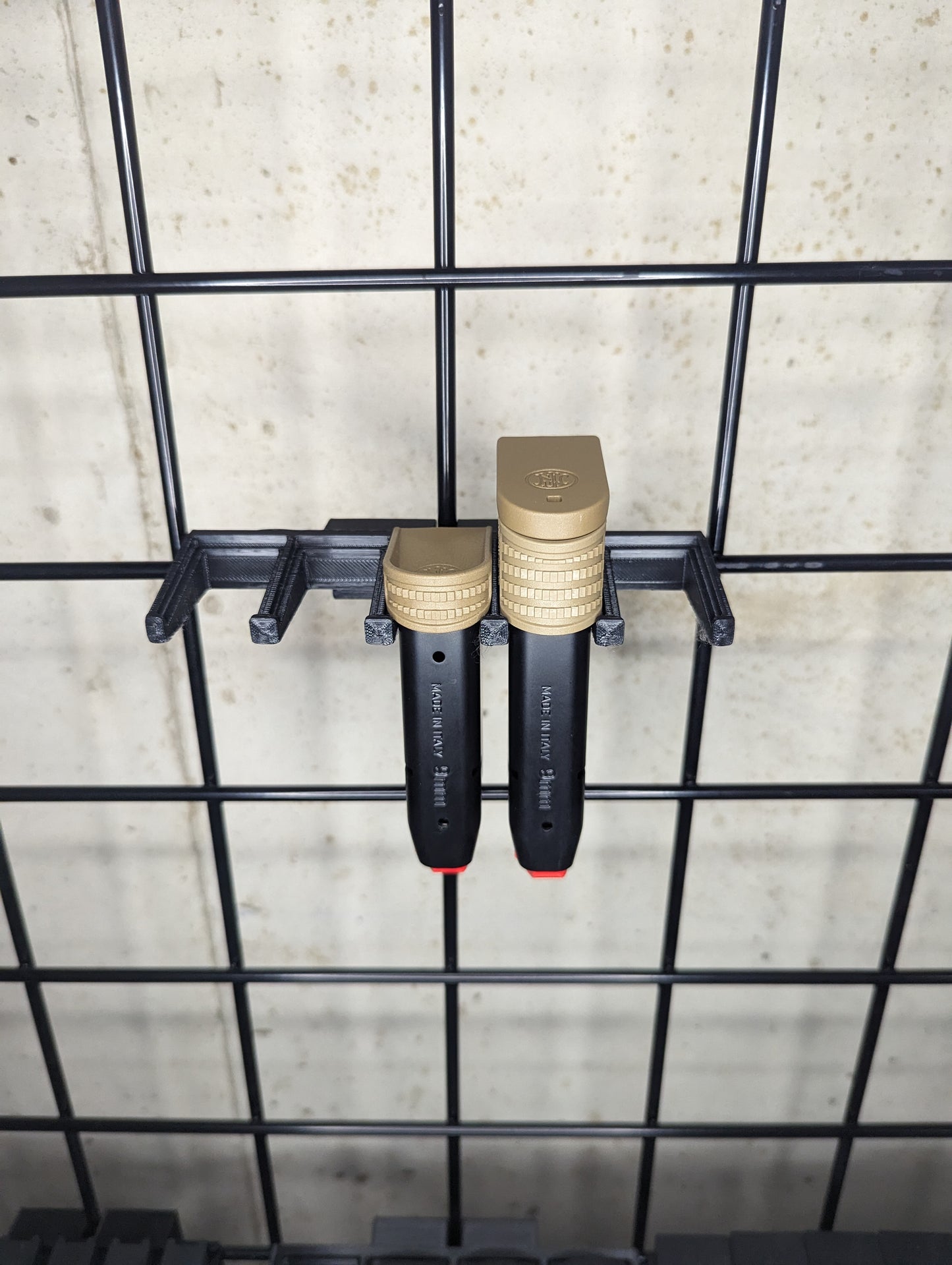 Mount for FN Reflex Mags - Gridwall | Magazine Holder Storage Rack