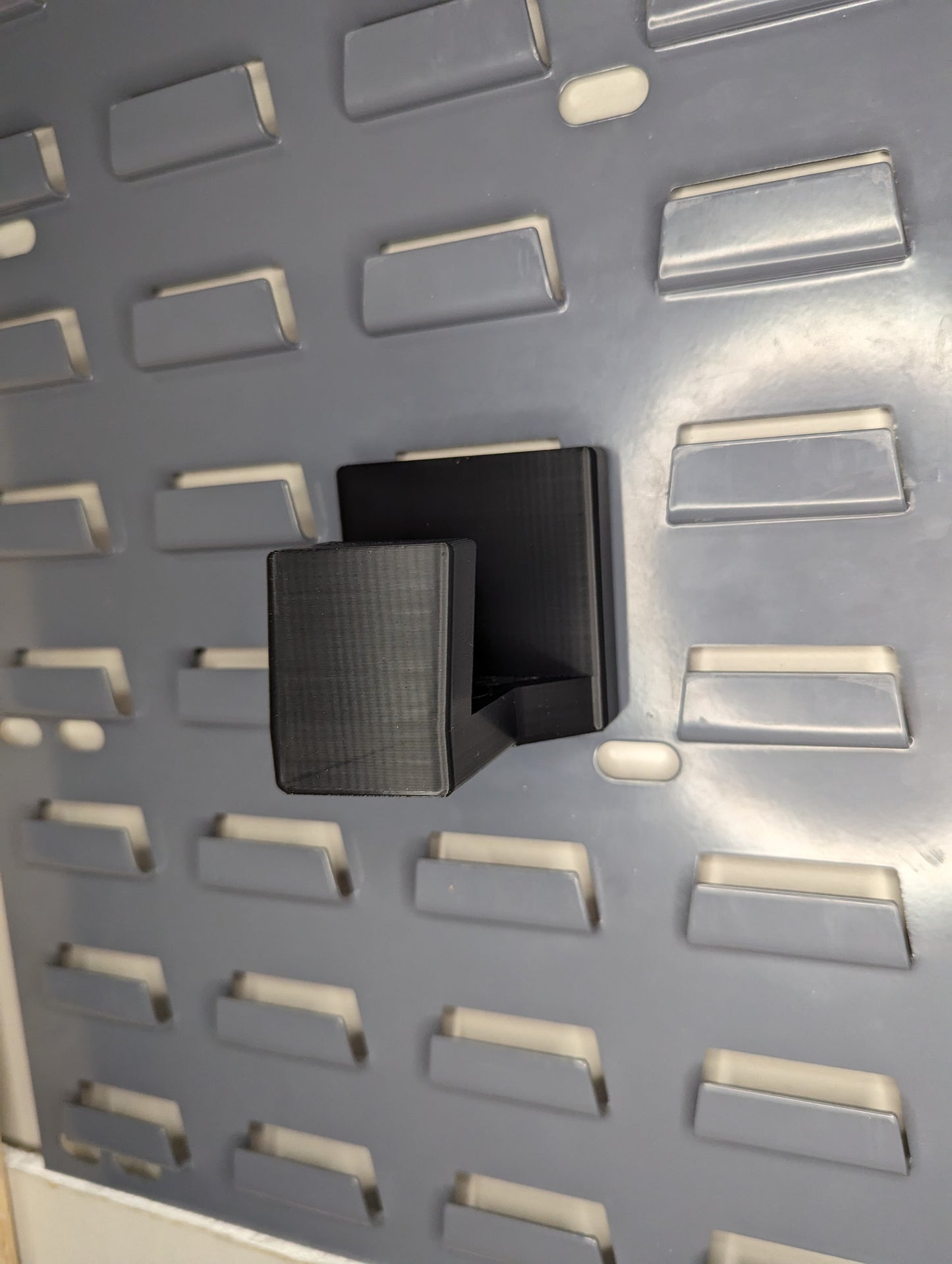 Magwell Mount for Keltec CP33 / CP30 / PMR30 - SecureIt / Akro-Mils | Handgun Holder Storage Rack