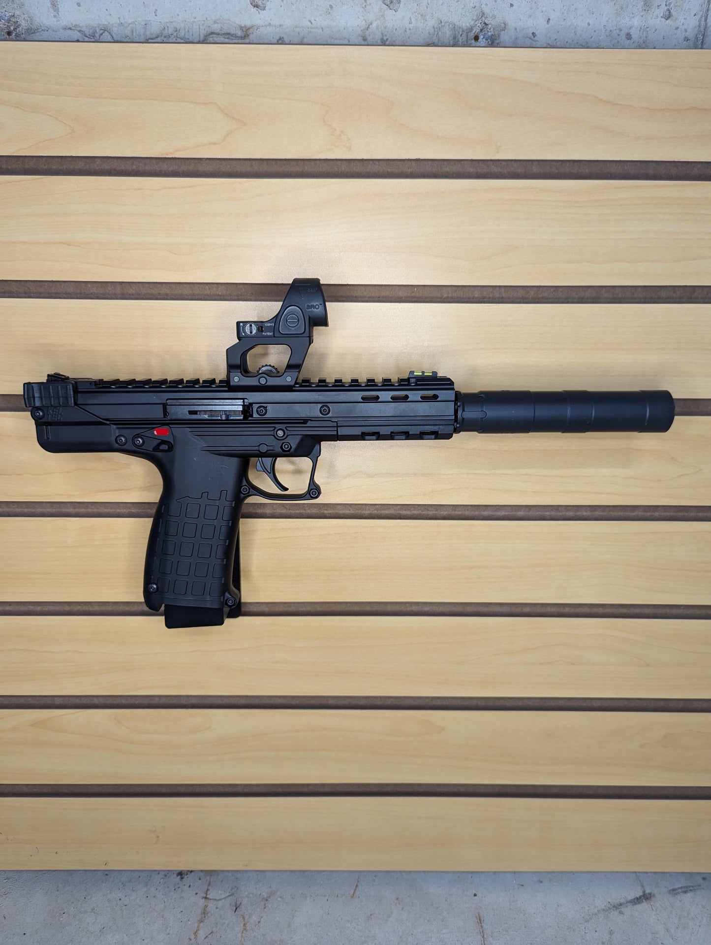 Magwell Mount for Keltec CP33 / CP30 / PMR30 - Slatwall | Handgun Holder Storage Rack