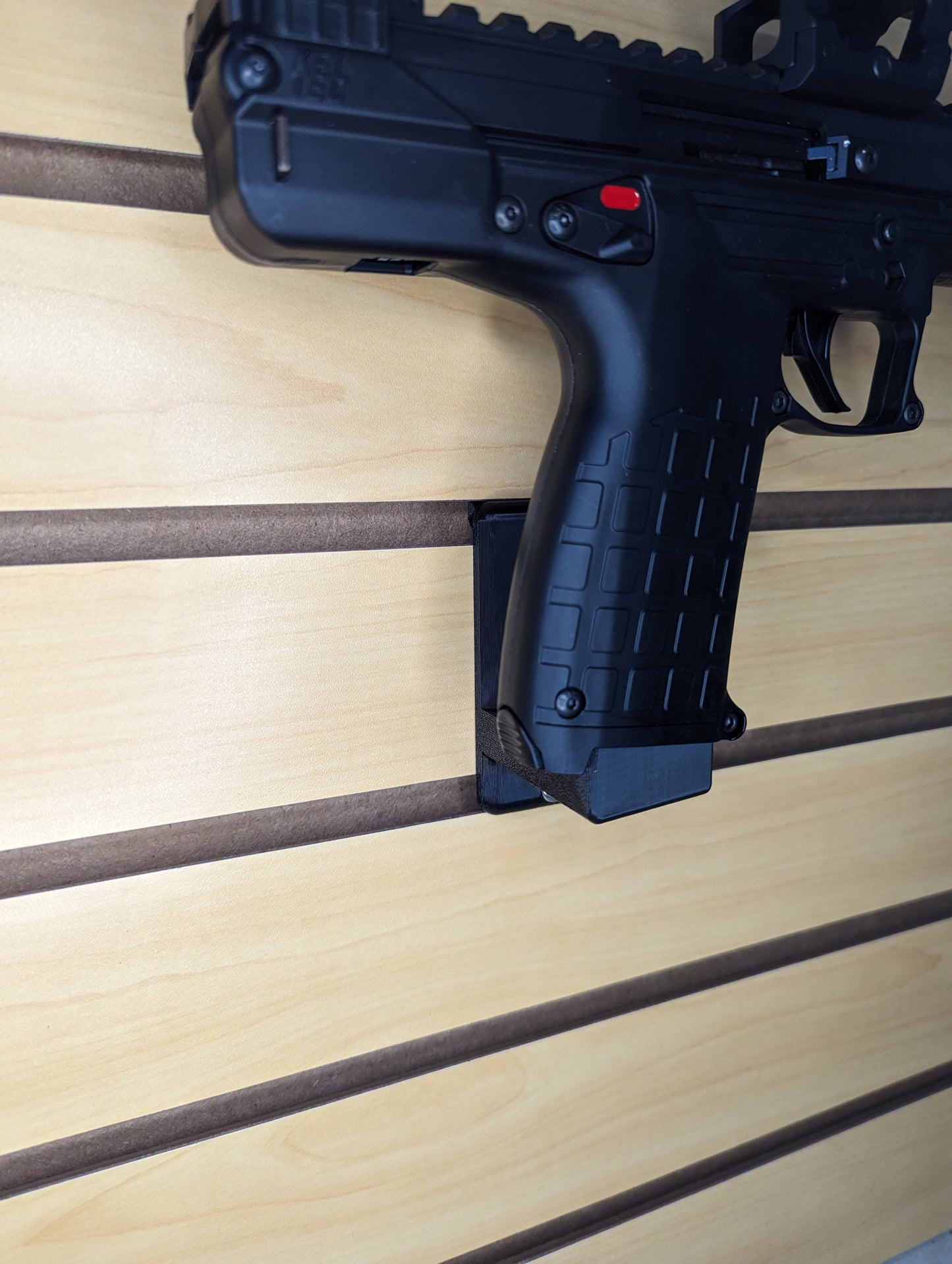 Magwell Mount for Keltec CP33 / CP30 / PMR30 - Slatwall | Handgun Holder Storage Rack