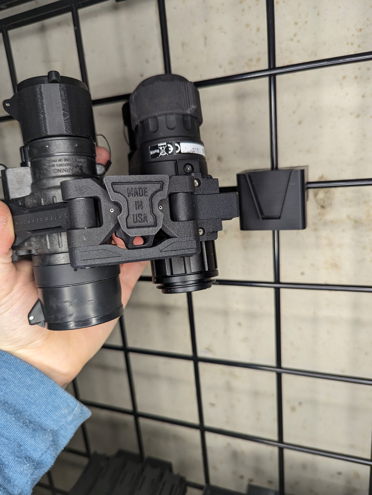 Dovetail Mount for Night Vision / Thermal - Gridwall | Gear Holder Storage Rack