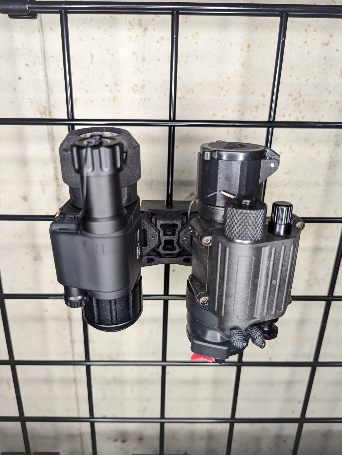 Dovetail Mount for Night Vision / Thermal - Gridwall | Gear Holder Storage Rack