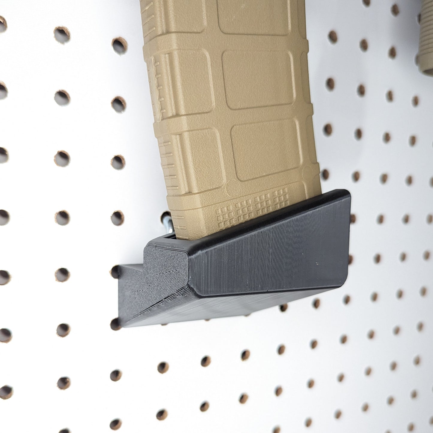 AR 15 Pmag Rifle Mount - Pegboard / IKEA Skadis / Wall Control / Vaultek | Rifle Holder Storage Rack