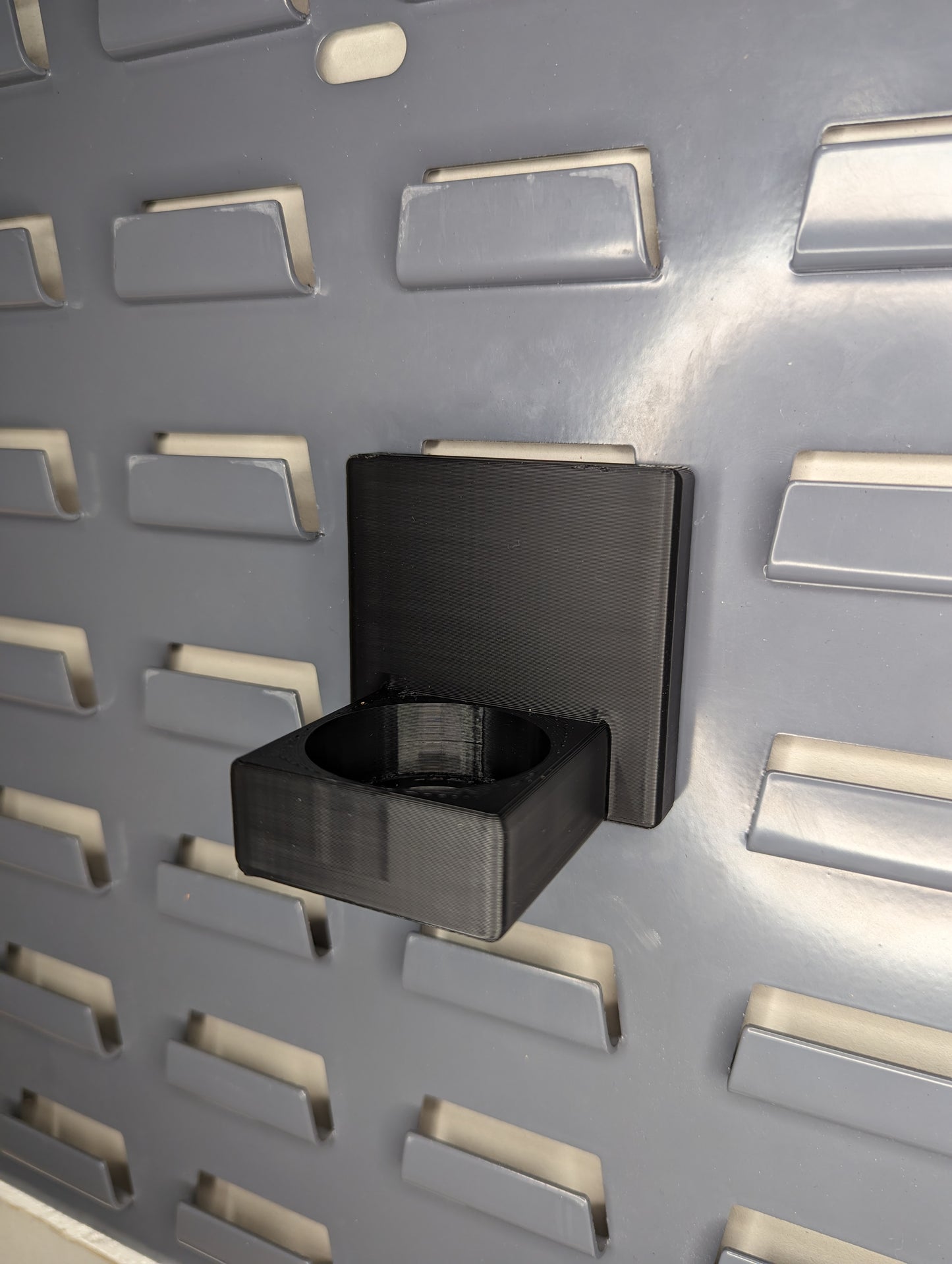 Silencer / Suppressor Display Mount Vertical - SecureIt / Akro-Mils | Gear Holder Storage Rack