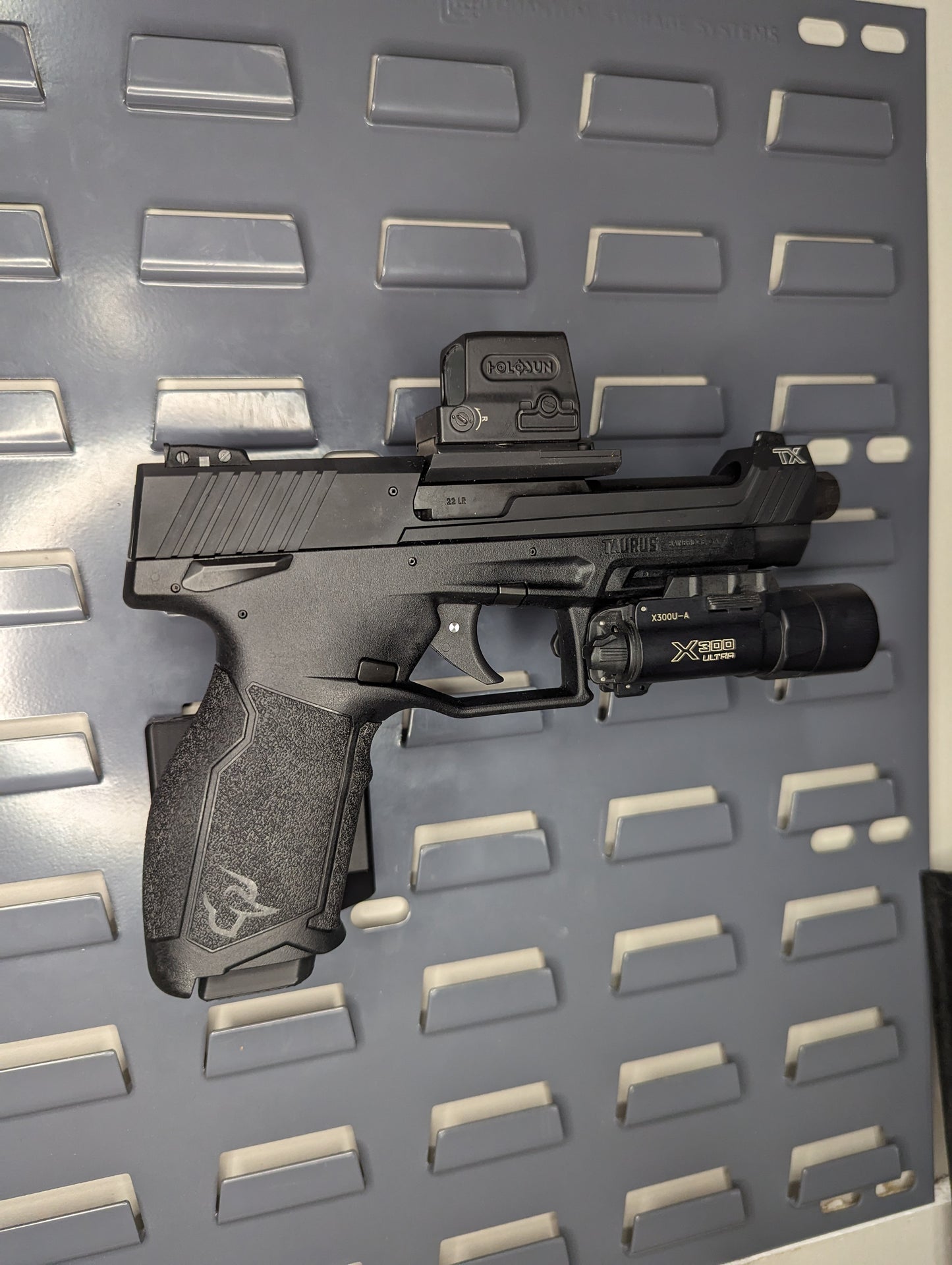 Magwell Mount for Taurus TX22 - SecureIt / Akro-Mils | Handgun Holder Storage Rack