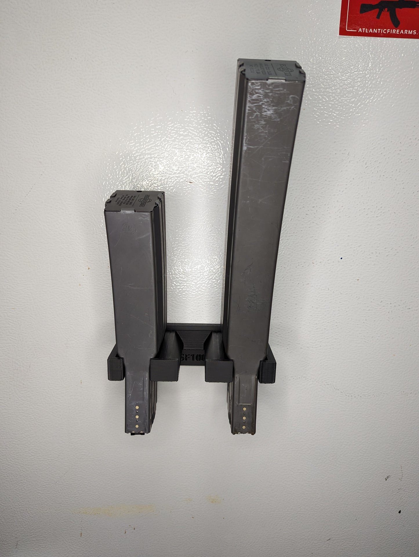 Mount for AR 15 223 / 556 Surefire 60 / 100 Mags - Magnetic | Magazine Holder Storage Rack