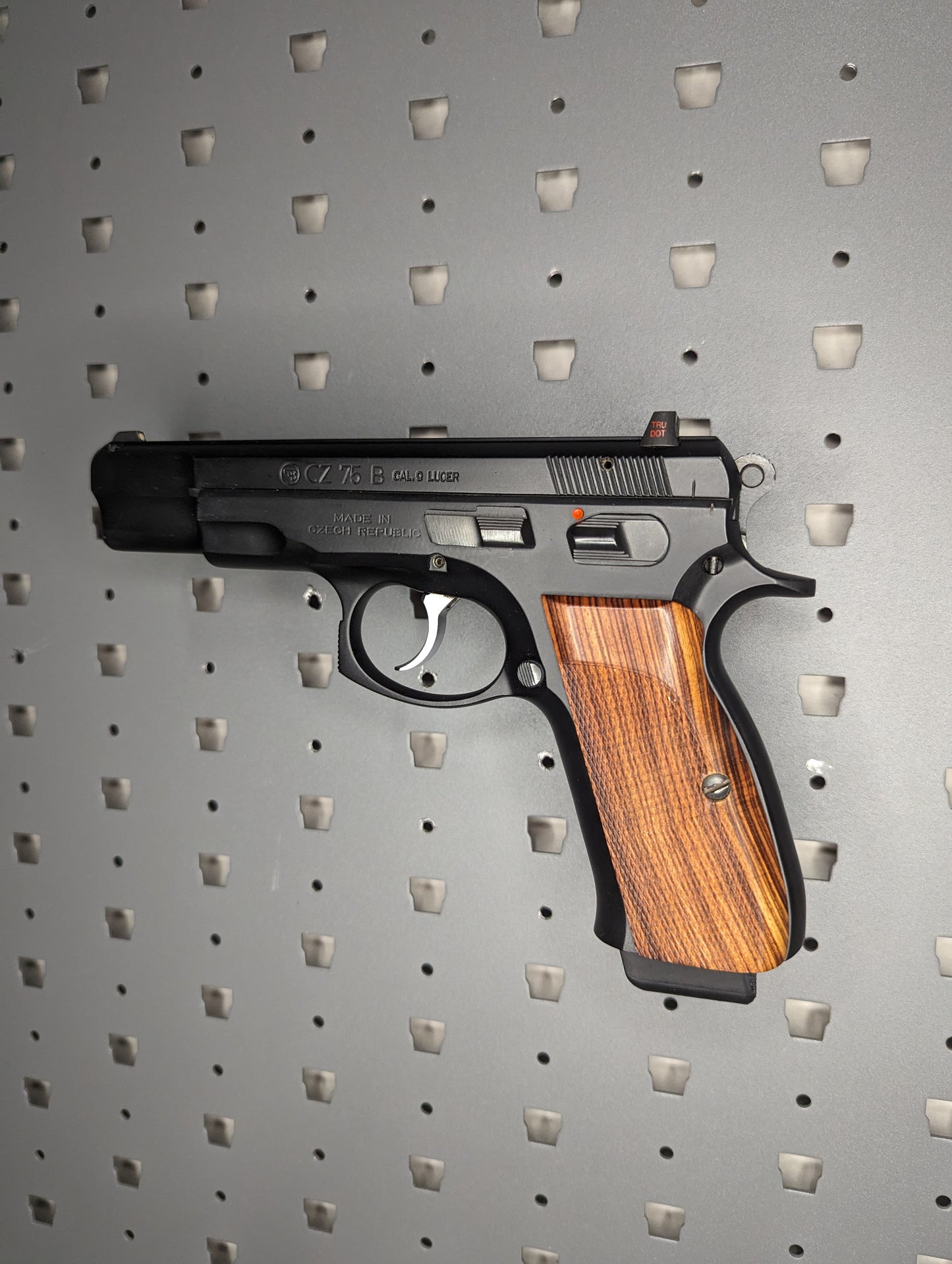 Magwell Mount for CZ 75/85/P01/P09/P10/PCR/SP01/Shadow/Kadet and Jericho - GallowTech | Handgun Holder Storage Rack