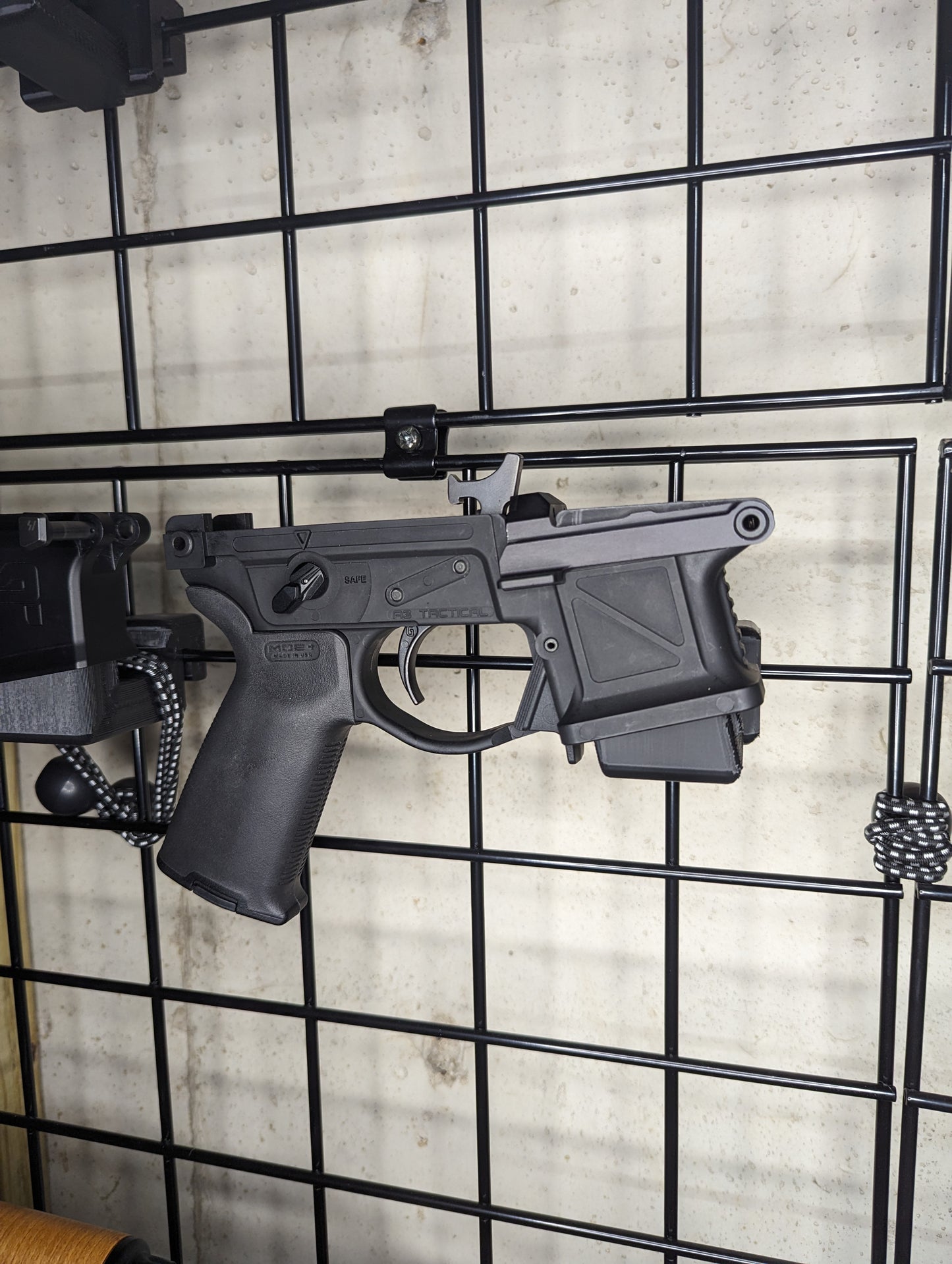 Magwell Mount for CZ Scorpion EVO - Gridwall | Rifle Holder Storage Rack