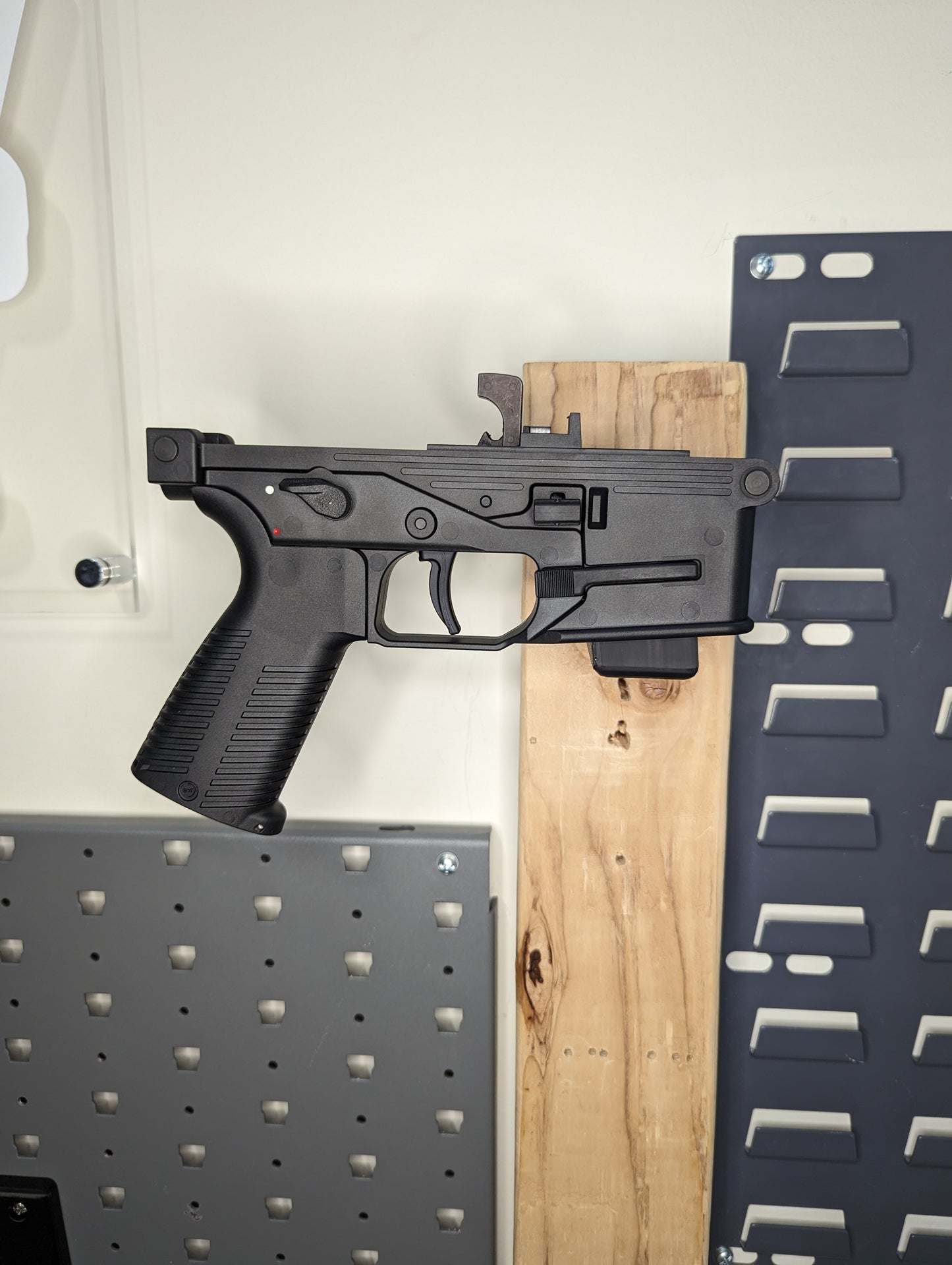 Magwell Mount for B&T APC / GHM / SPC / TP9 9mm / 45 - Wall | Rifle Holder Storage Rack