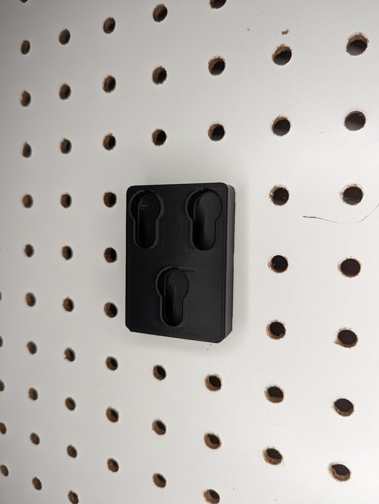 Slip-On Mount for Dara ALQD - Pegboard / IKEA Skadis / Wall Control / Vaultek | Handgun Holder Storage Rack